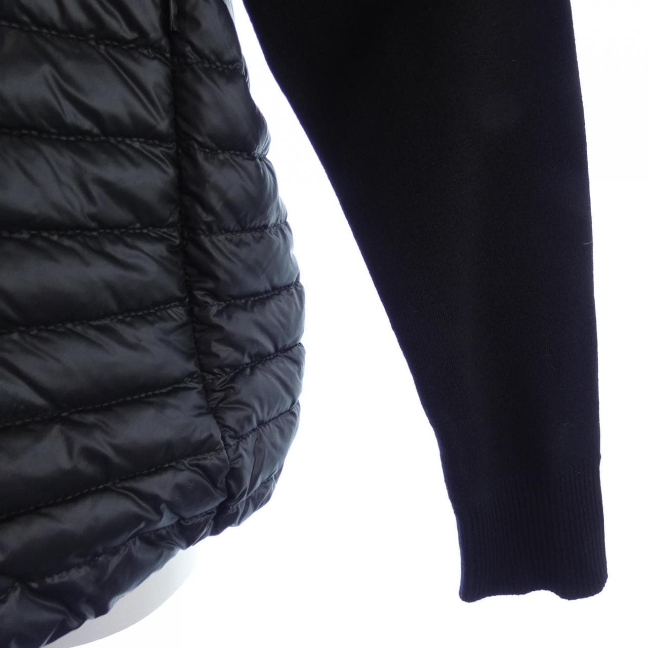 【新品】モンクレール MONCLER ダウンジャケット