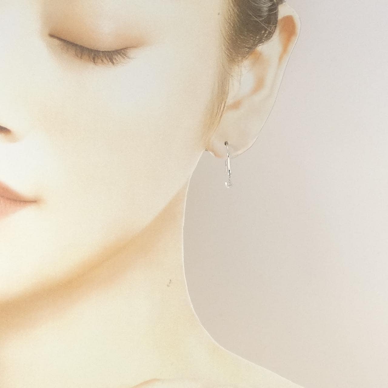 K18WG ダイヤモンド ピアス 0.30CT