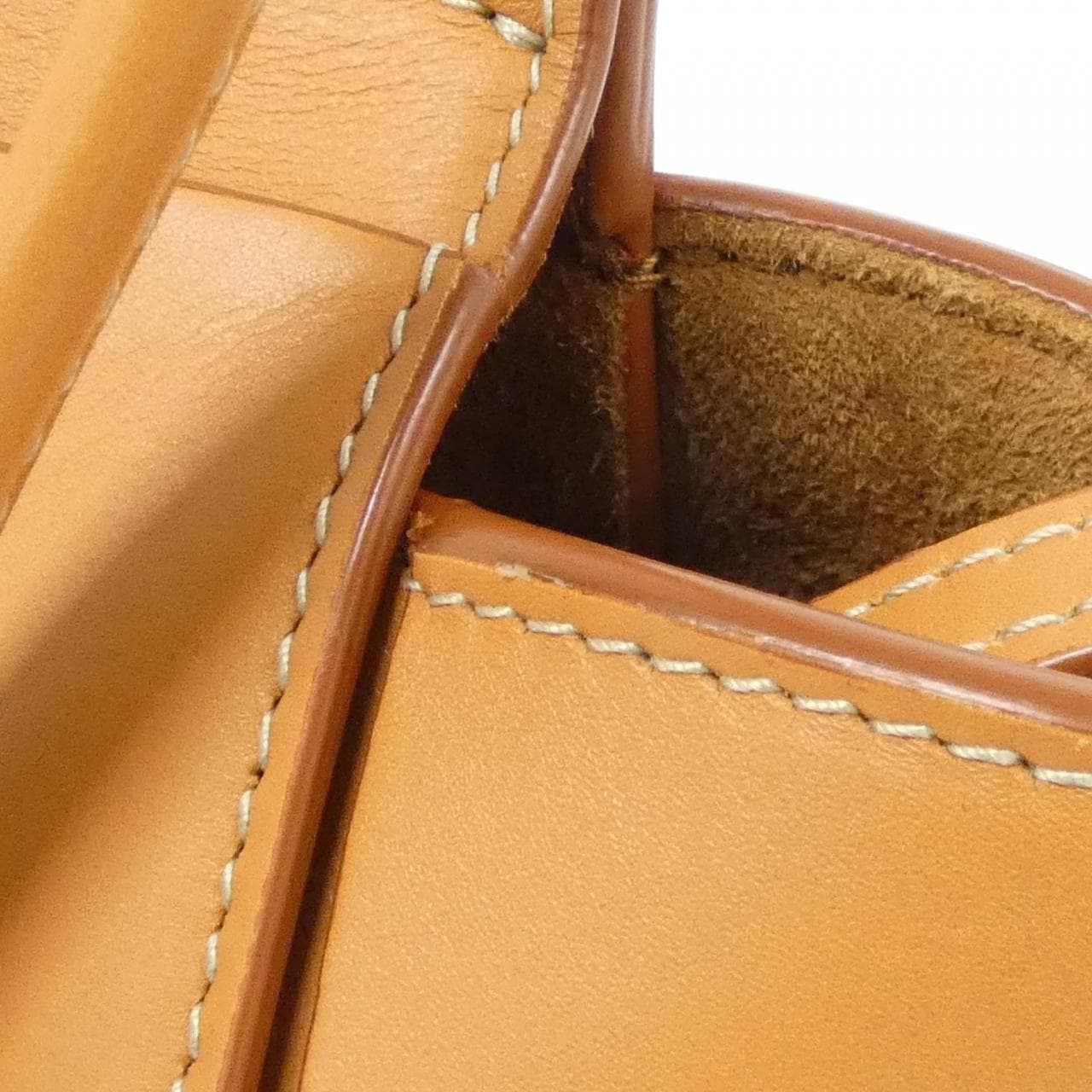 ボッテガヴェネタ 600606 VMAP1 バッグ