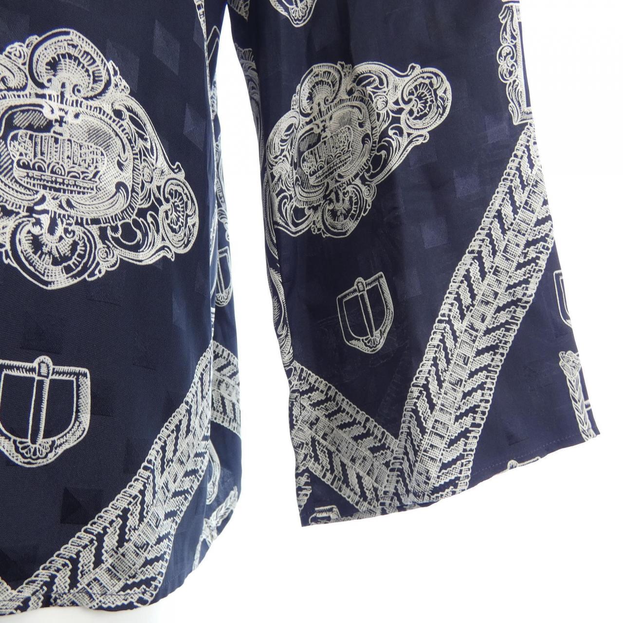 エルメス HERMES トップス