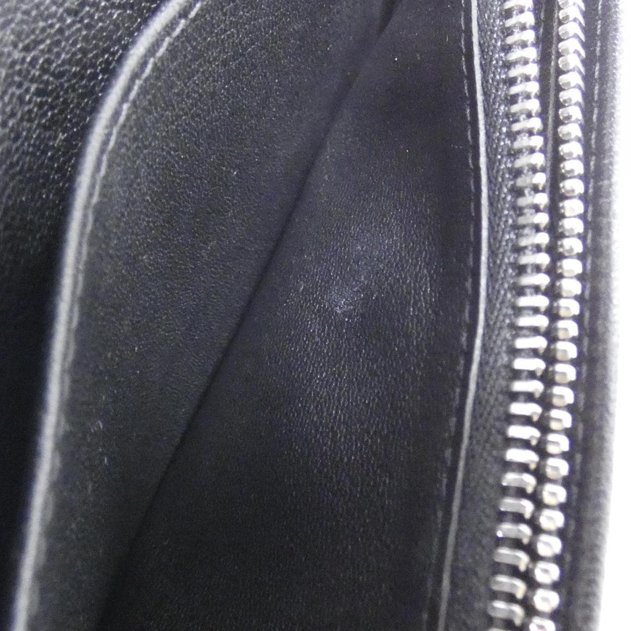 ルイヴィトン トリヨン モノグラム+エキゾチック レザー ポルトフォイユ ブラザ N81872 財布