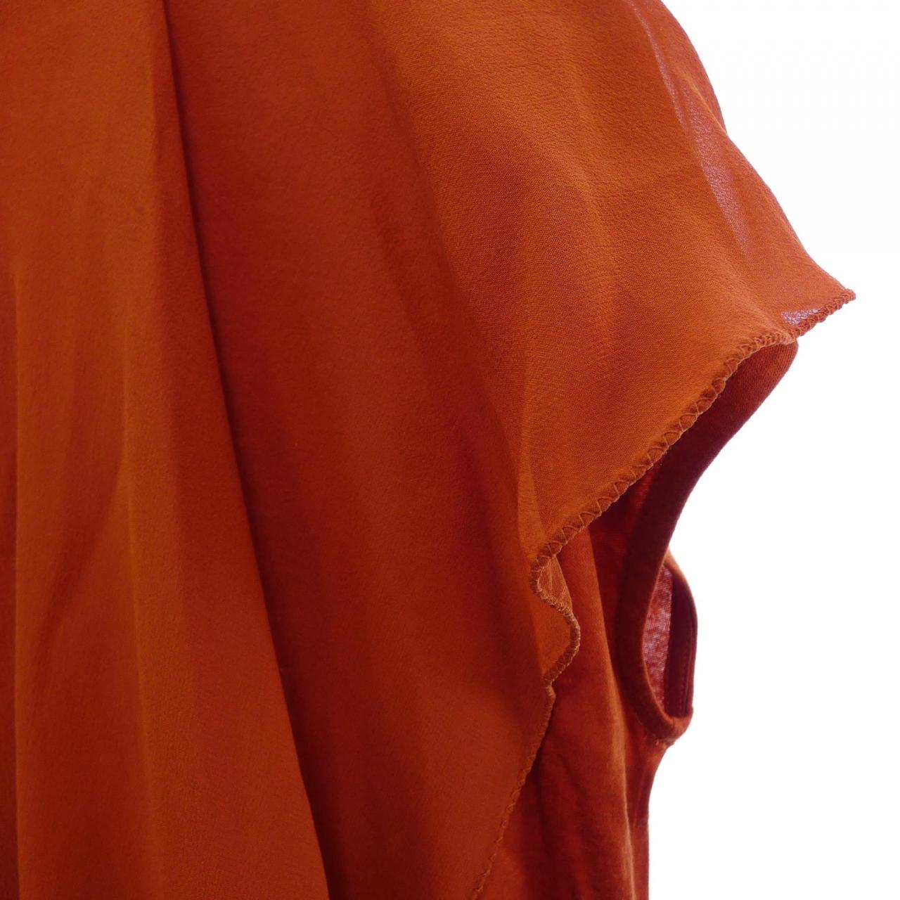 サルヴァトーレフェラガモ SALVATORE FERRAGAMO トップス