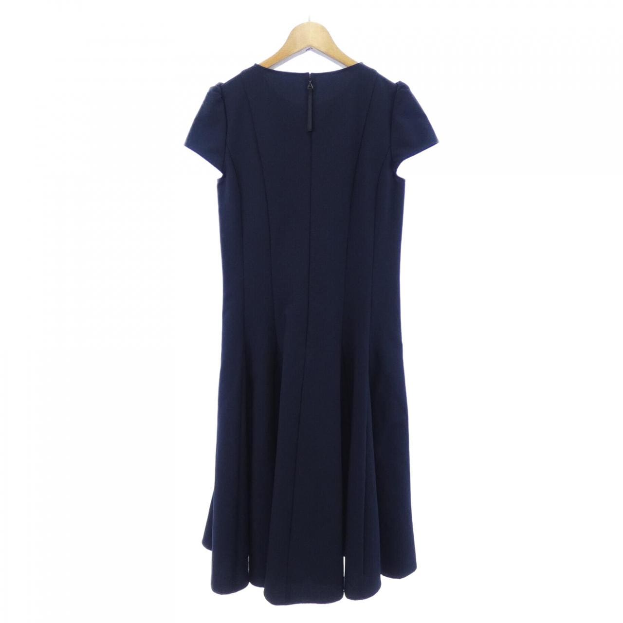 トゥービーシック TO BE CHIC ワンピース