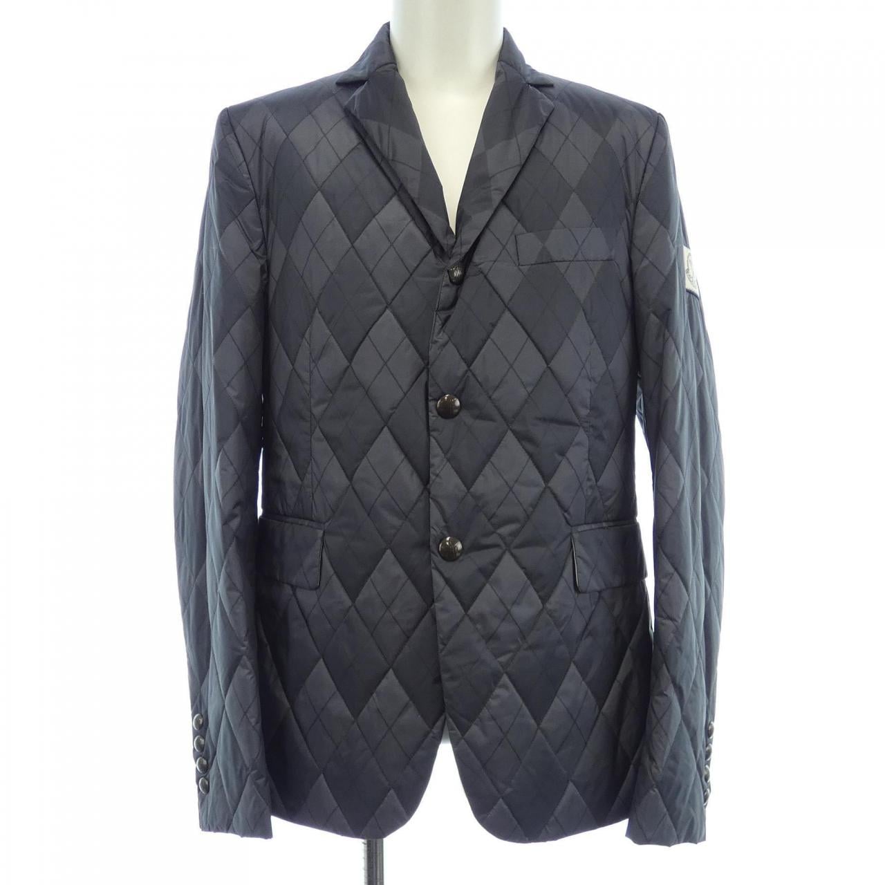 モンクレールガムブルー MONCLER GAMMEBLEU 23913000001 ダウンジャケット