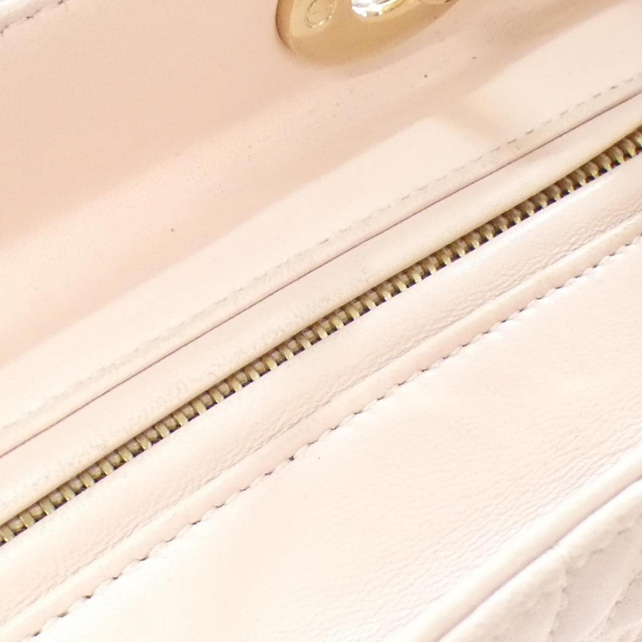 クリスチャンディオール レディ ディオール ミディアム CAL44550 バッグ