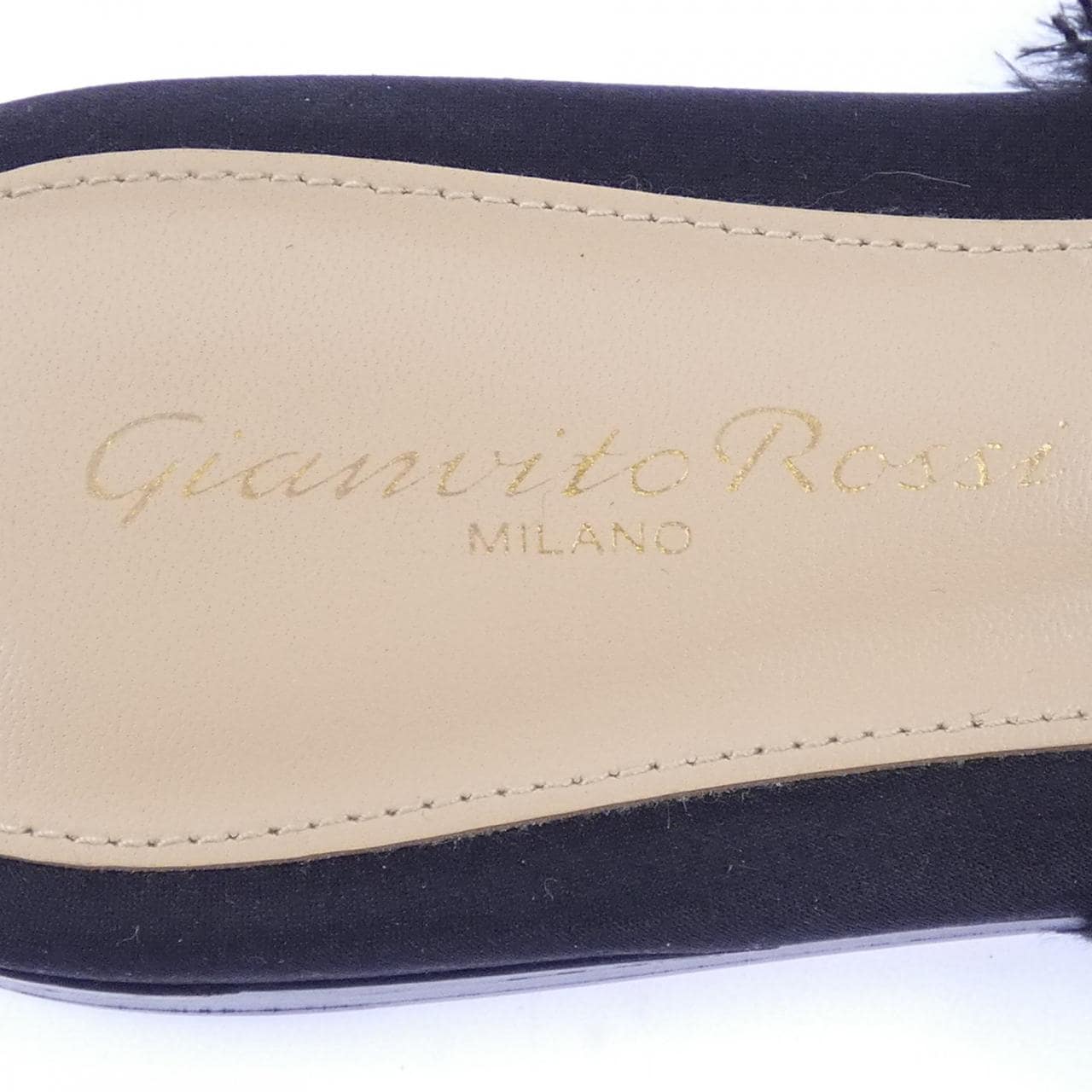 ジャンヴィトロッシ GIANVITO ROSSI サンダル