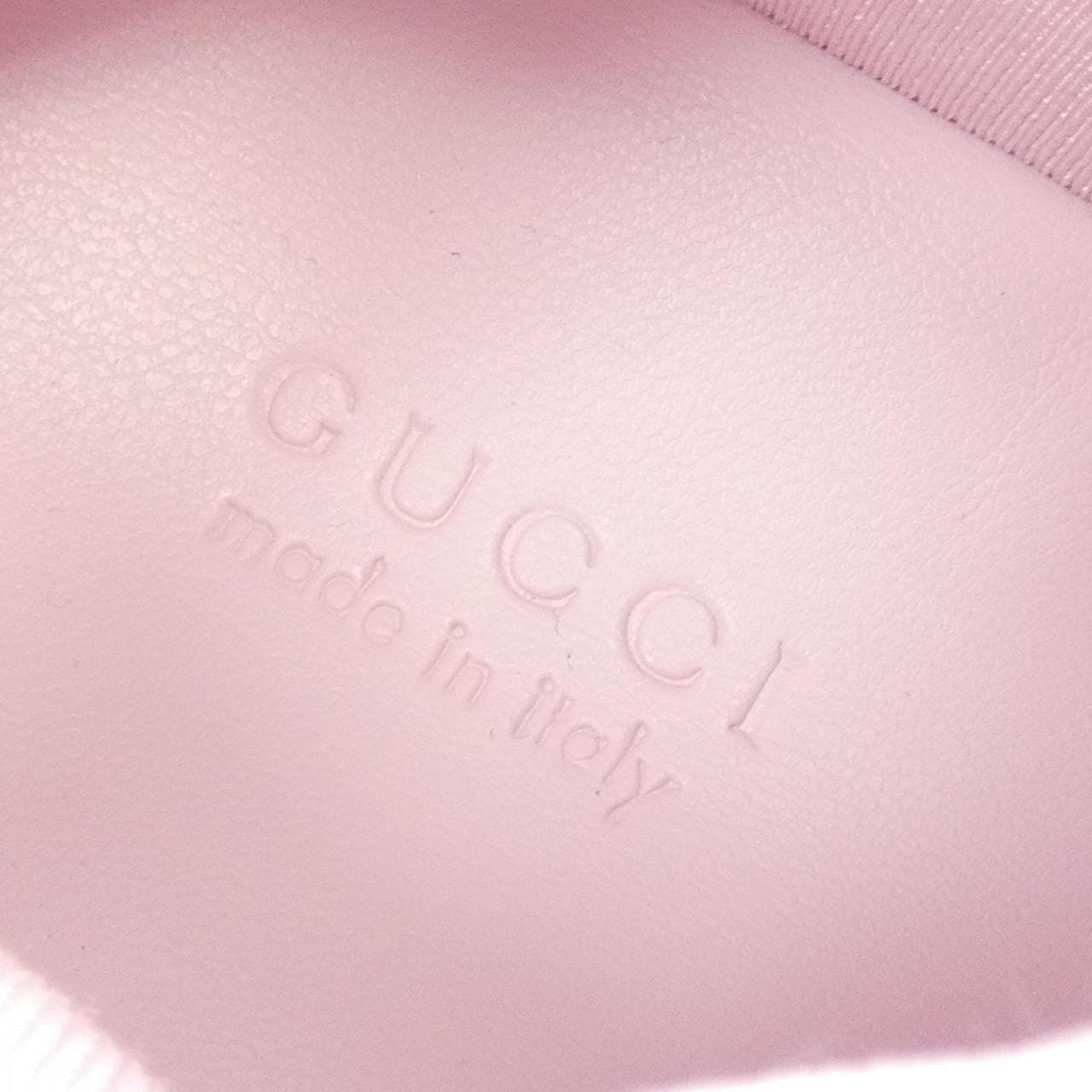 グッチ GUCCI BASKETS GUCCI CUB3D 828059 スニーカー
