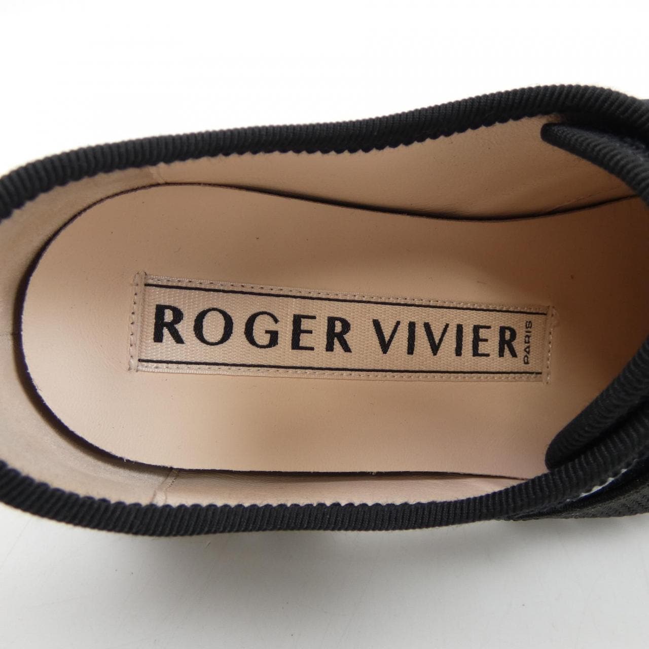 ロジェヴィヴィエ ROGER VIVIER スニーカー