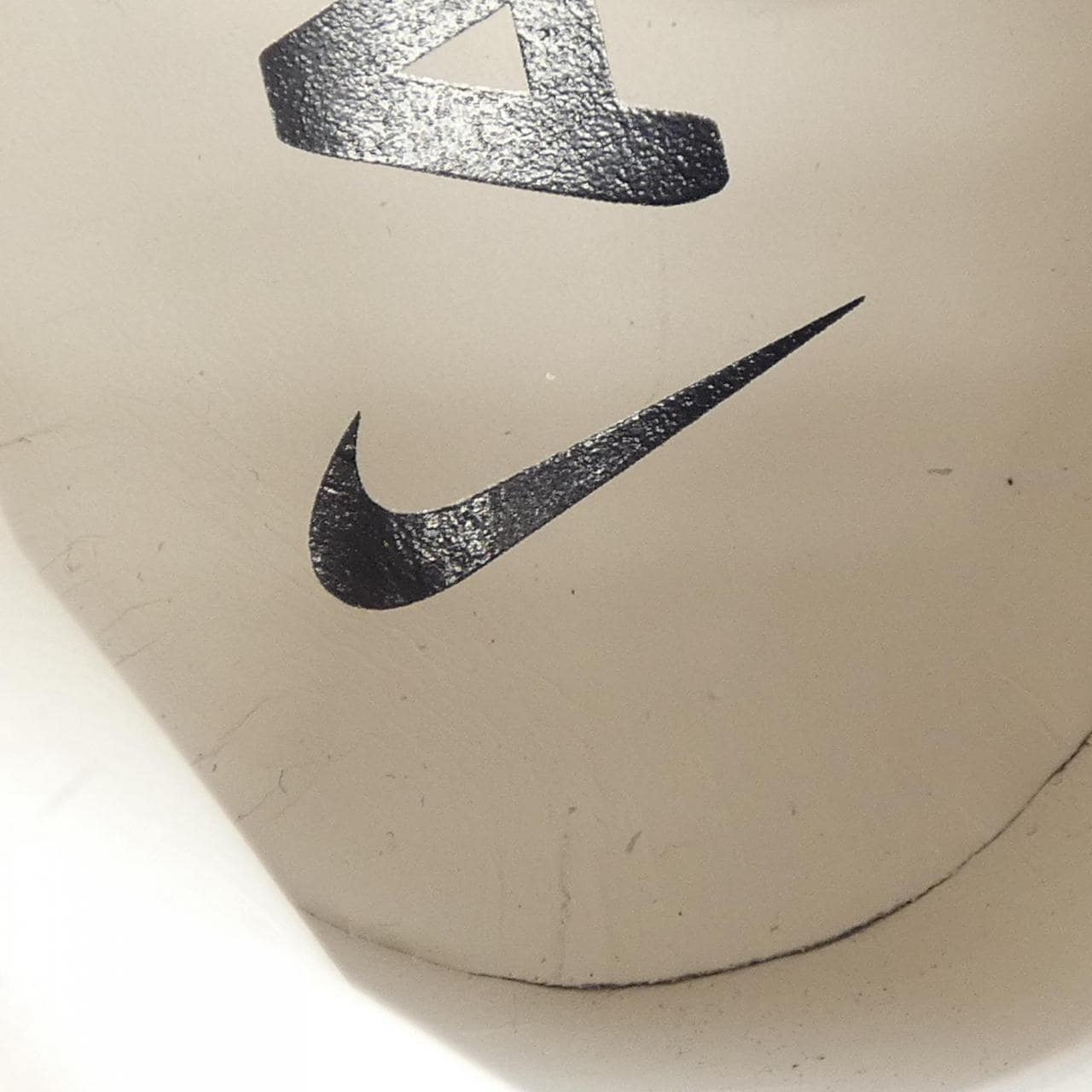耐克NIKE运动鞋