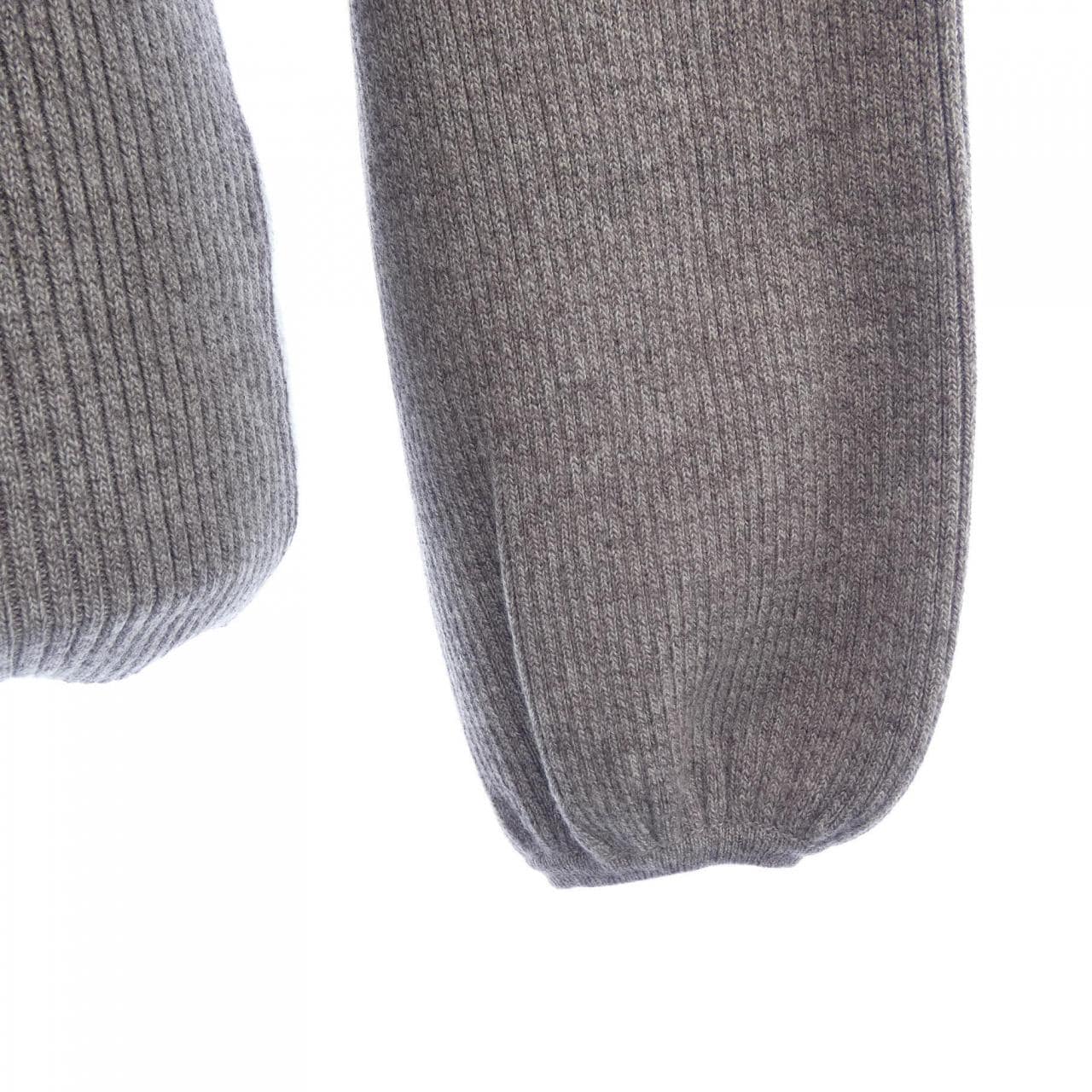 デミリー DEMYLEE ニット