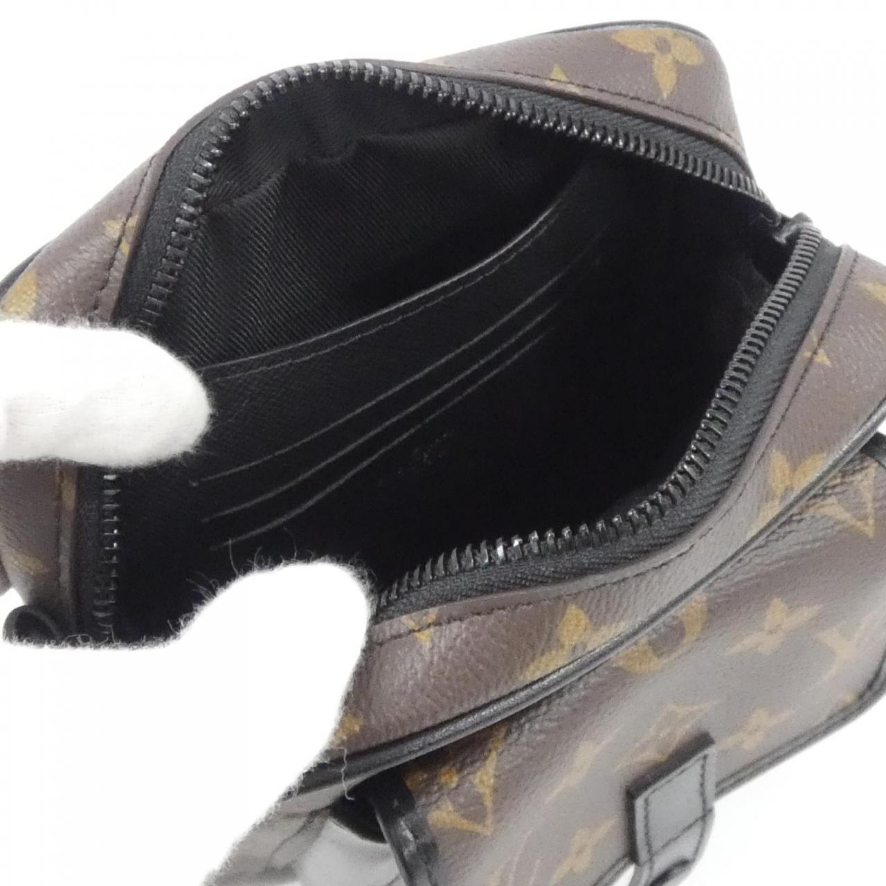 ルイヴィトン モノグラム マカサー クリストファー ウエアラブル ウォレット M69404 ショルダーバッグ