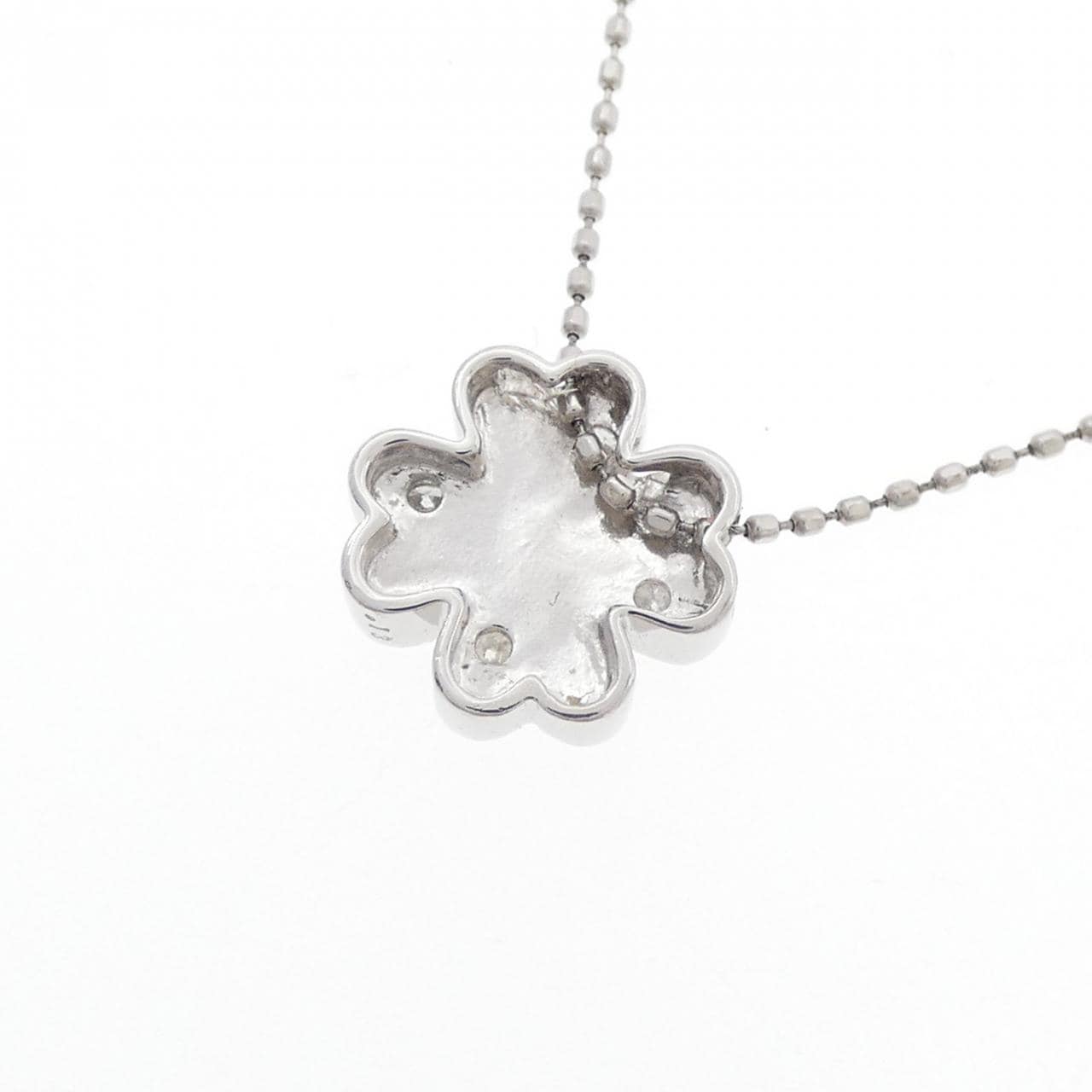 PT900/PT850 クローバー ダイヤモンド ネックレス 0.13CT