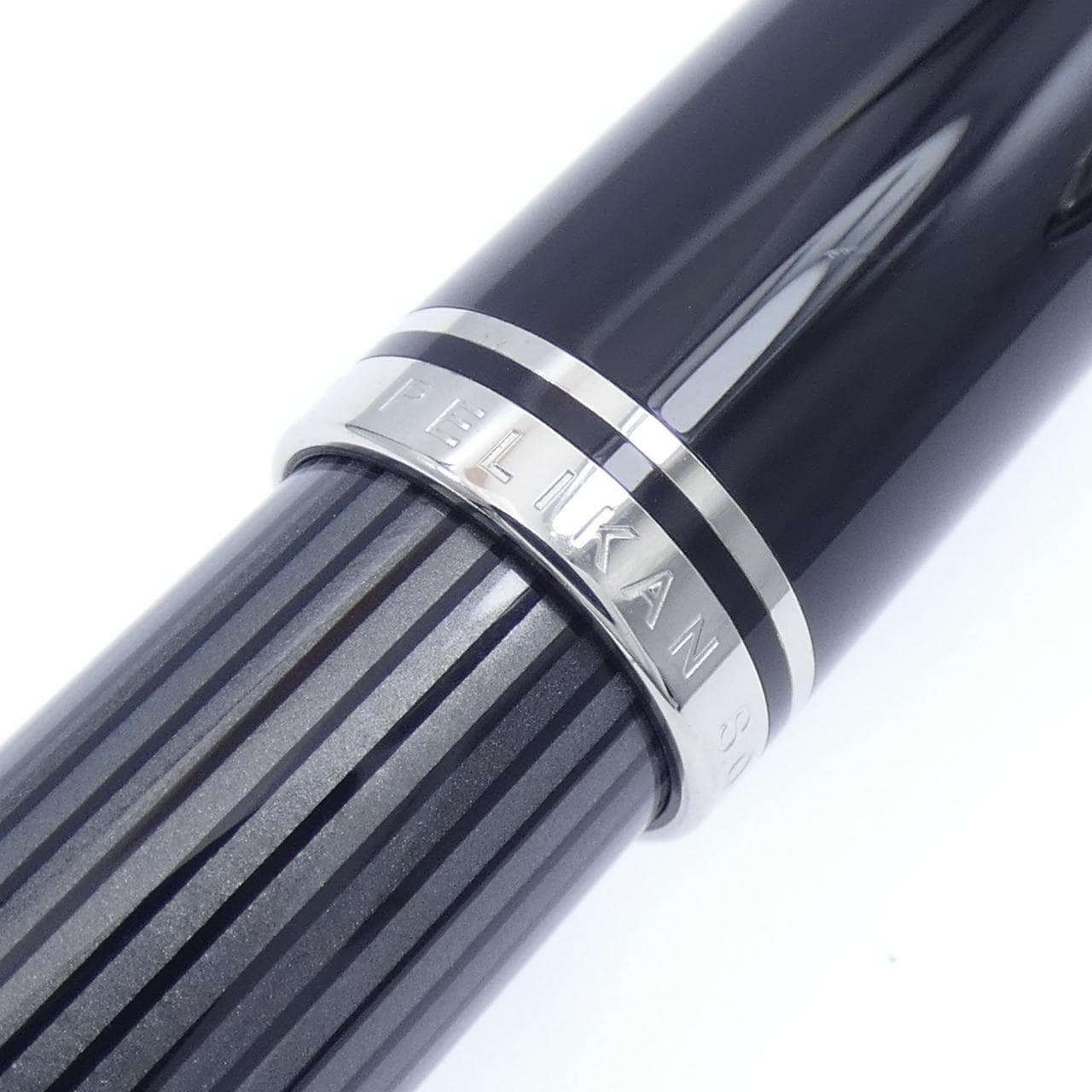 ペリカン スーベレーンM805ブラックストライプ 万年筆