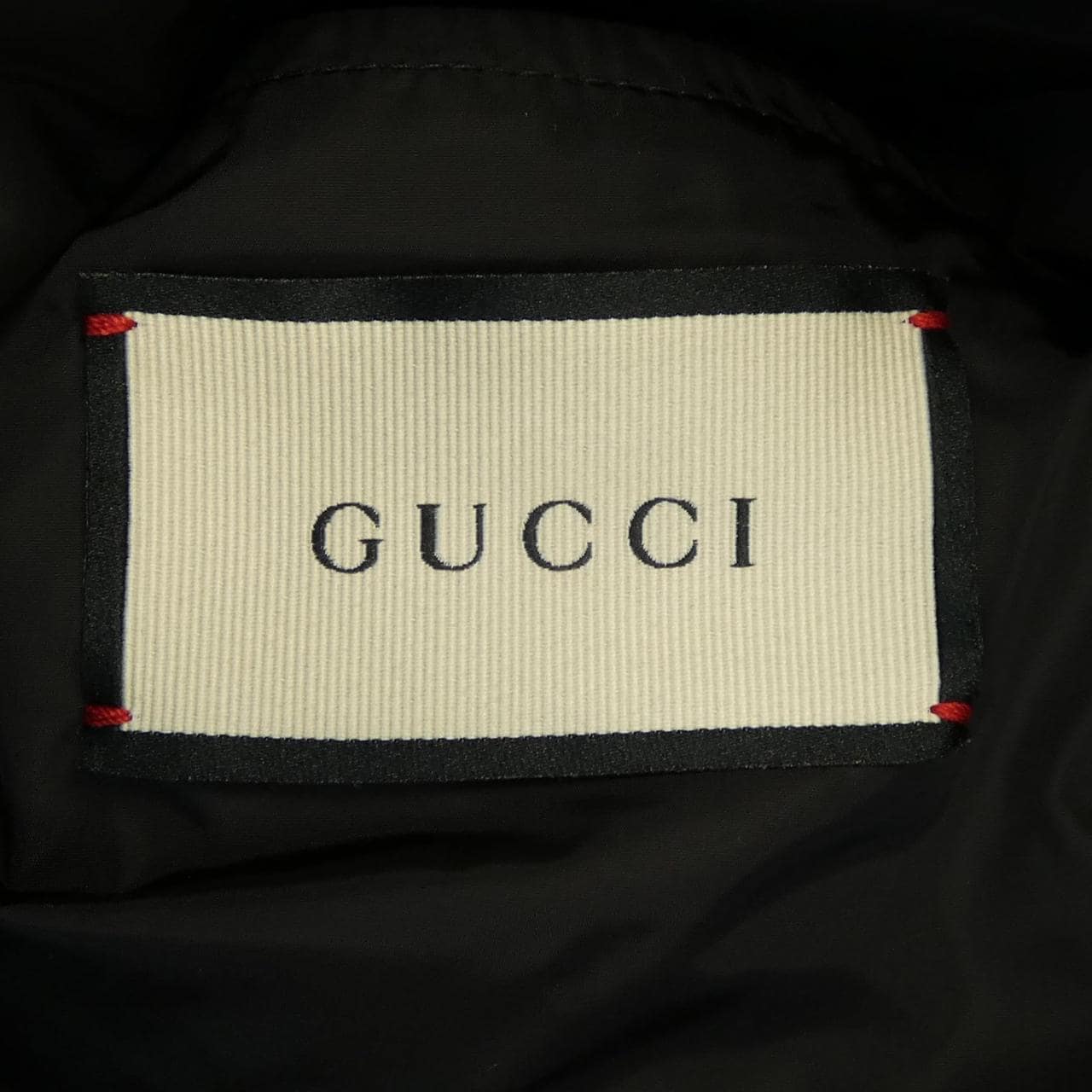 グッチ GUCCI 598725 Z8AFZ ダウンジャケット