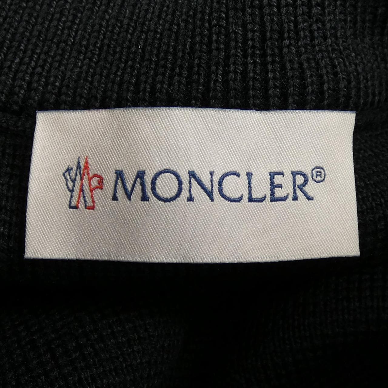 モンクレール MONCLER 20919B50700 ダウンジャケット