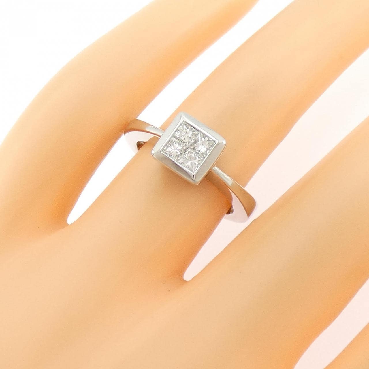 PT850 ダイヤモンド リング 0.37CT