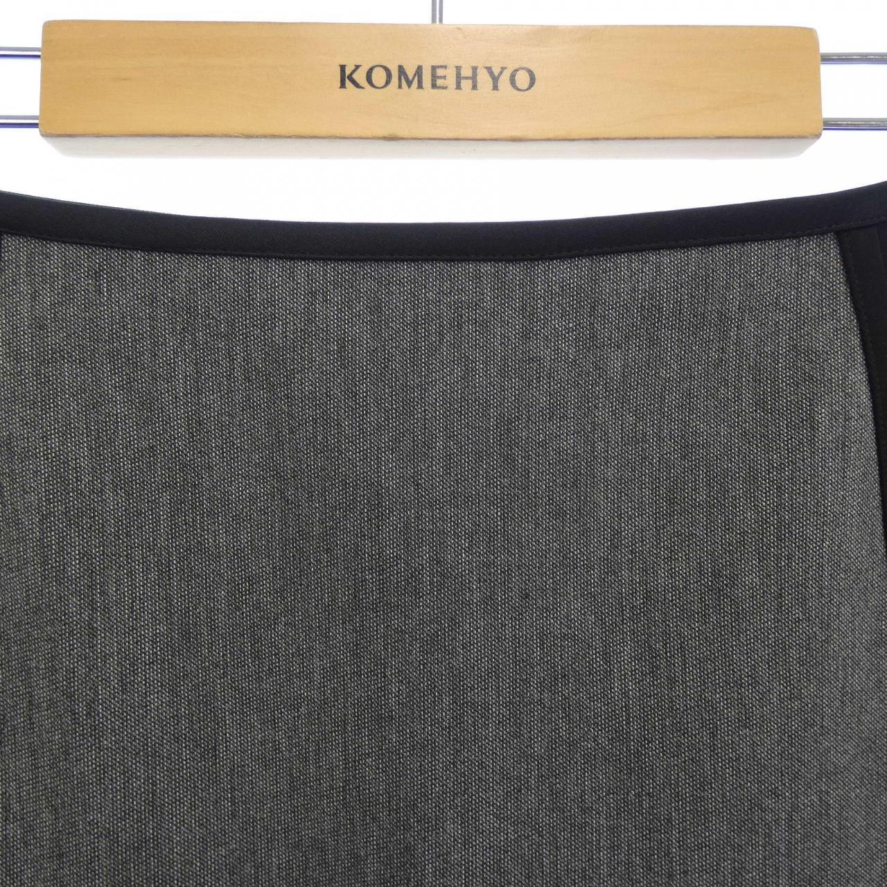 Donna Karan New York DKNY skirt