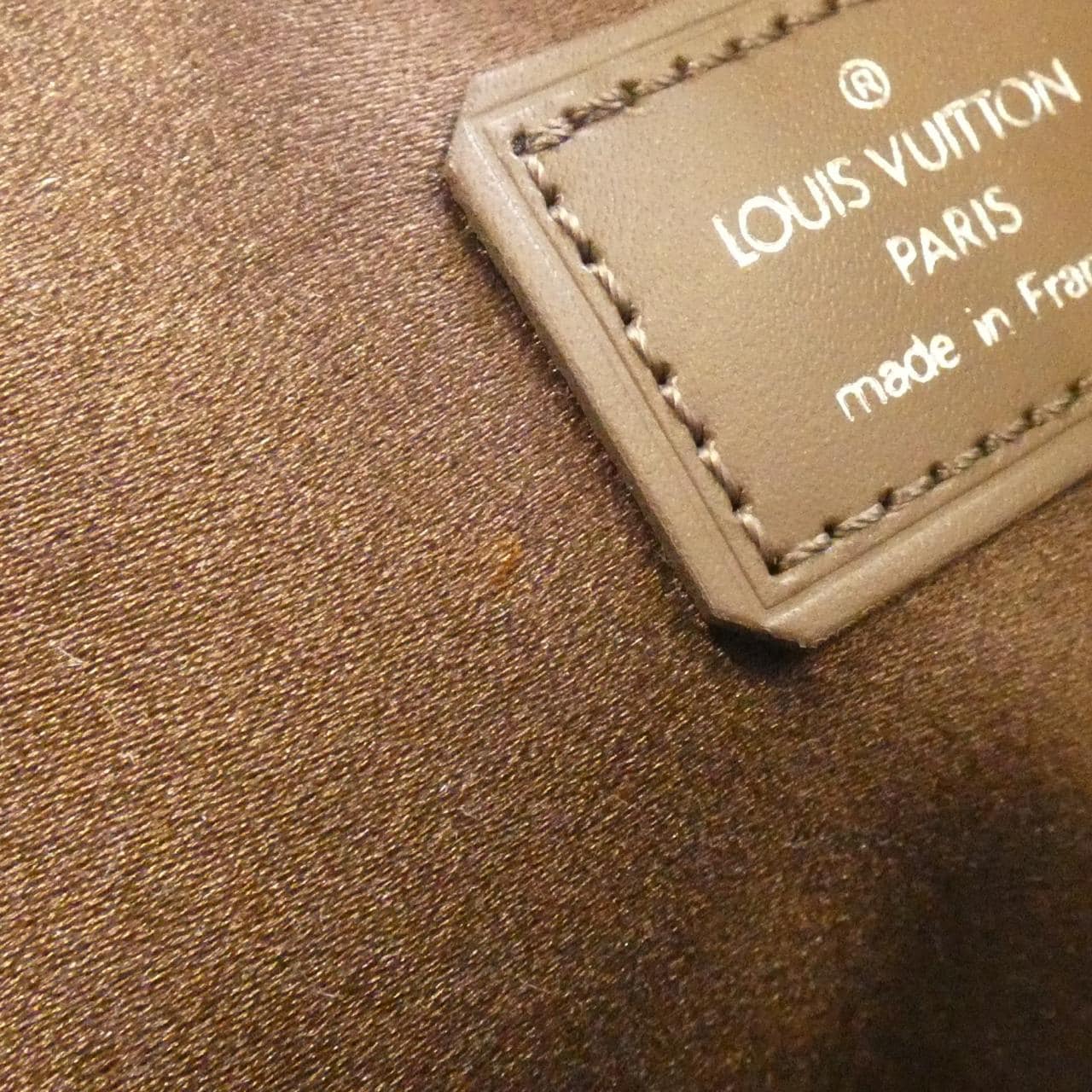 ルイヴィトン モノグラム サテン リトル アルマ M92147 バッグ
