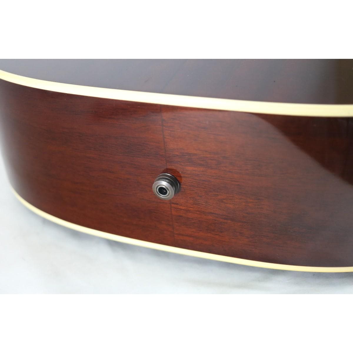 ＯＲＶＩＬＬＥ　ＢＹ　ＧＩＢＳＯＮ　　Ｊ－１６０Ｅ