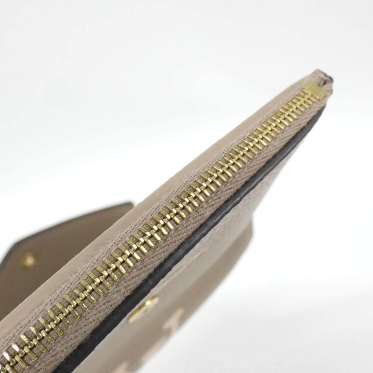 ルイヴィトン バイカラー モノグラム アンプラント ポルトフォイユ ヴィクトリーヌ M81861 財布