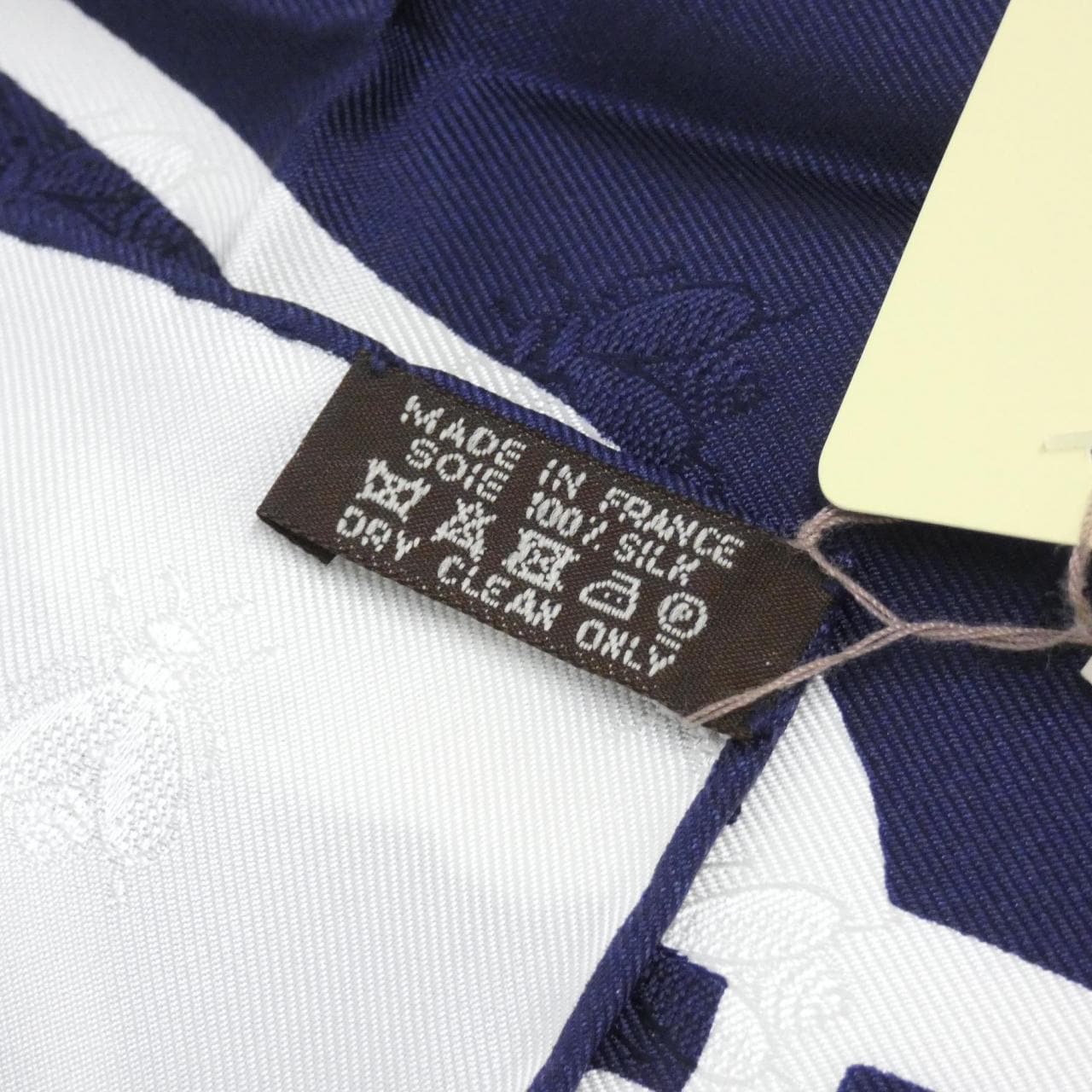 エルメス BRIDES DE GALA カレ 173129S スカーフ