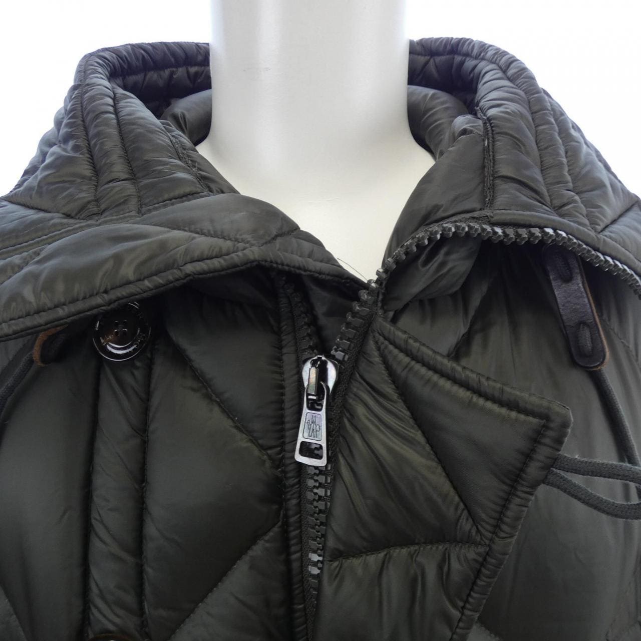 モンクレール MONCLER ダウンコート