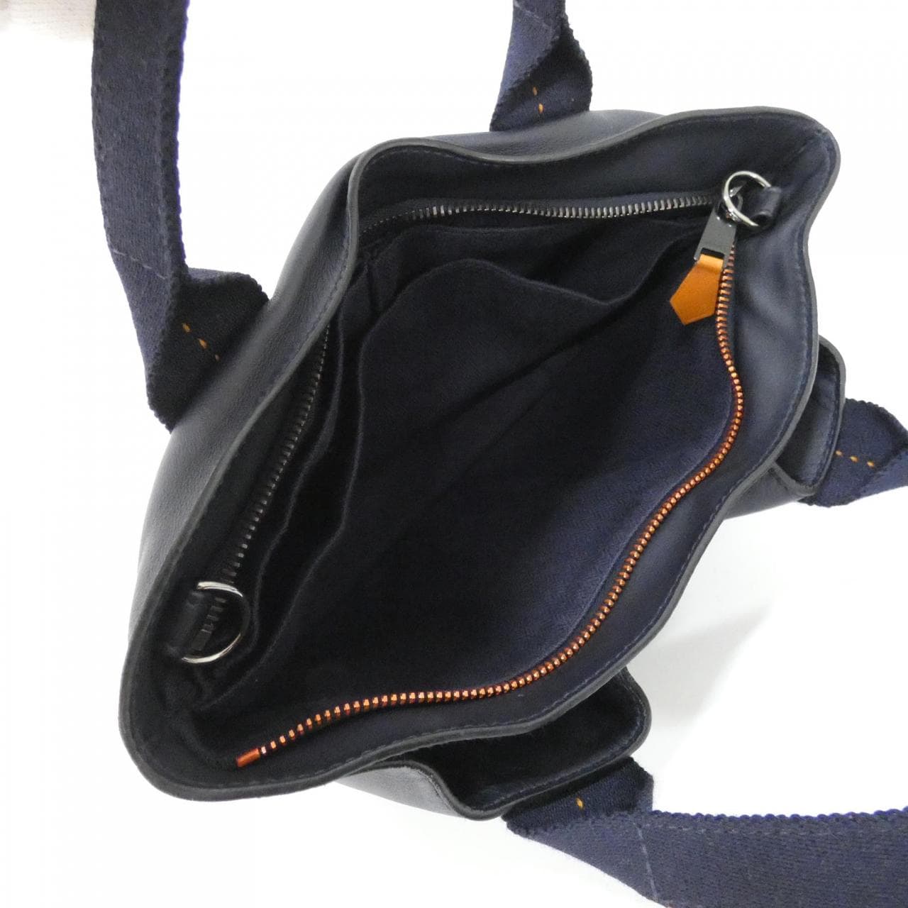 エルメス キャラバン ホリゾンタル PM 049020CK バッグ