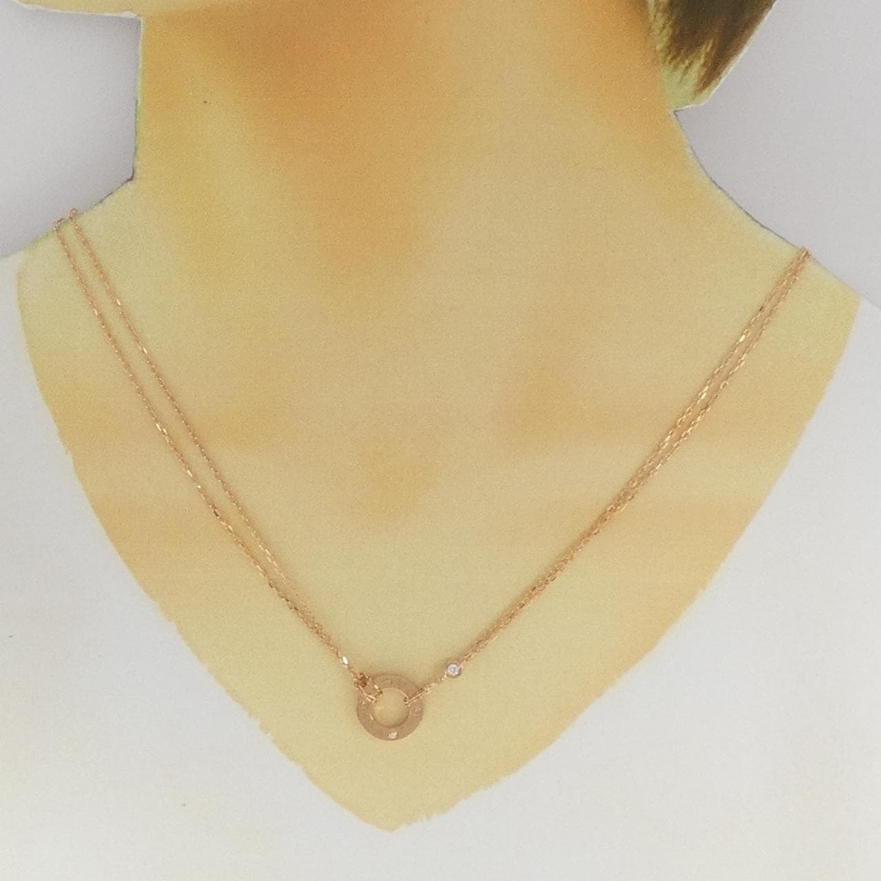 カルティエ ラブ ネックレス