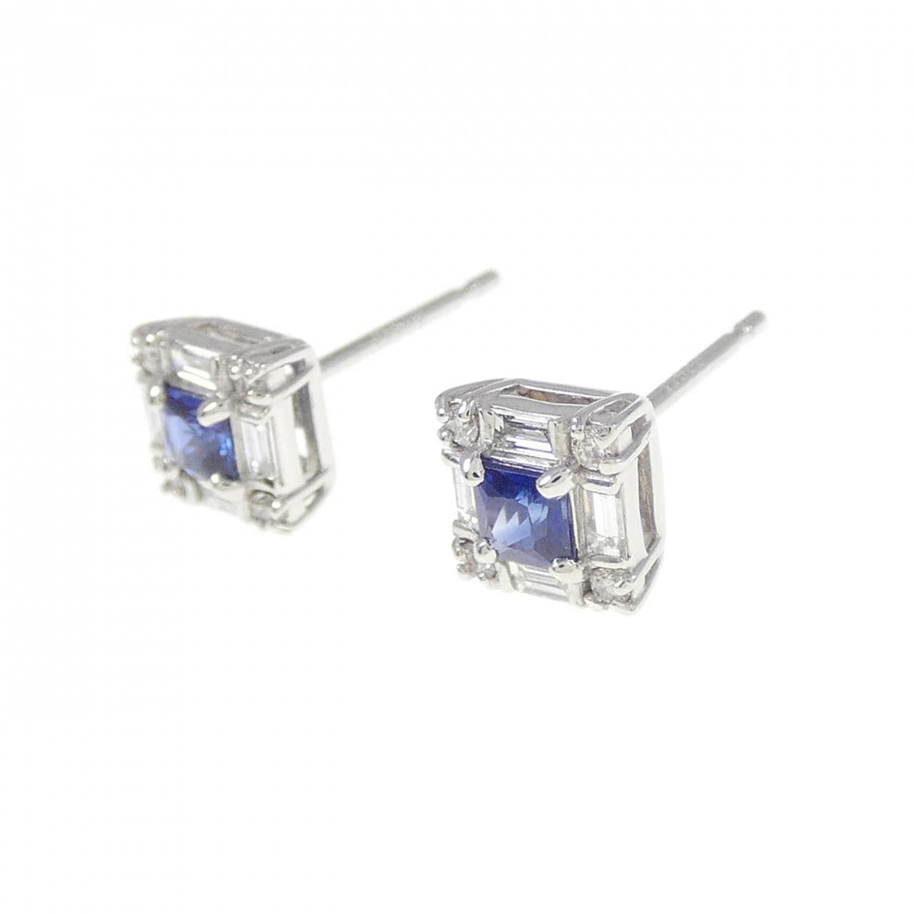 【新品】PT サファイヤ ピアス 0.26CT