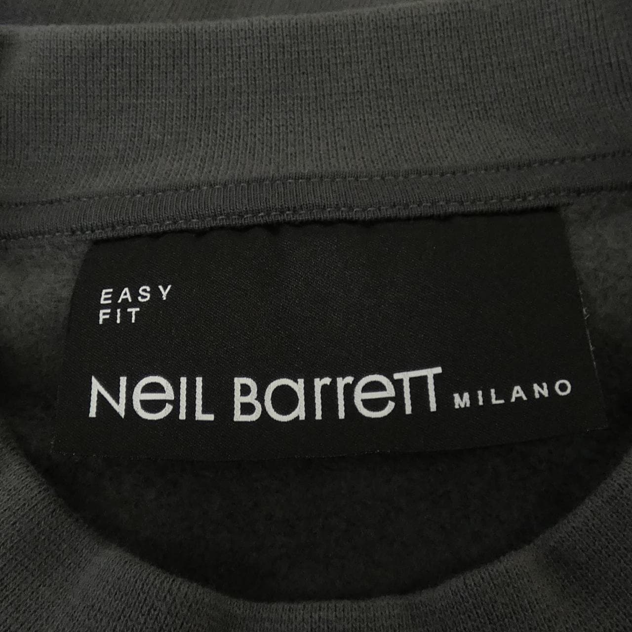 ニールバレット Neil Barrett NBV7JS010S スウェット