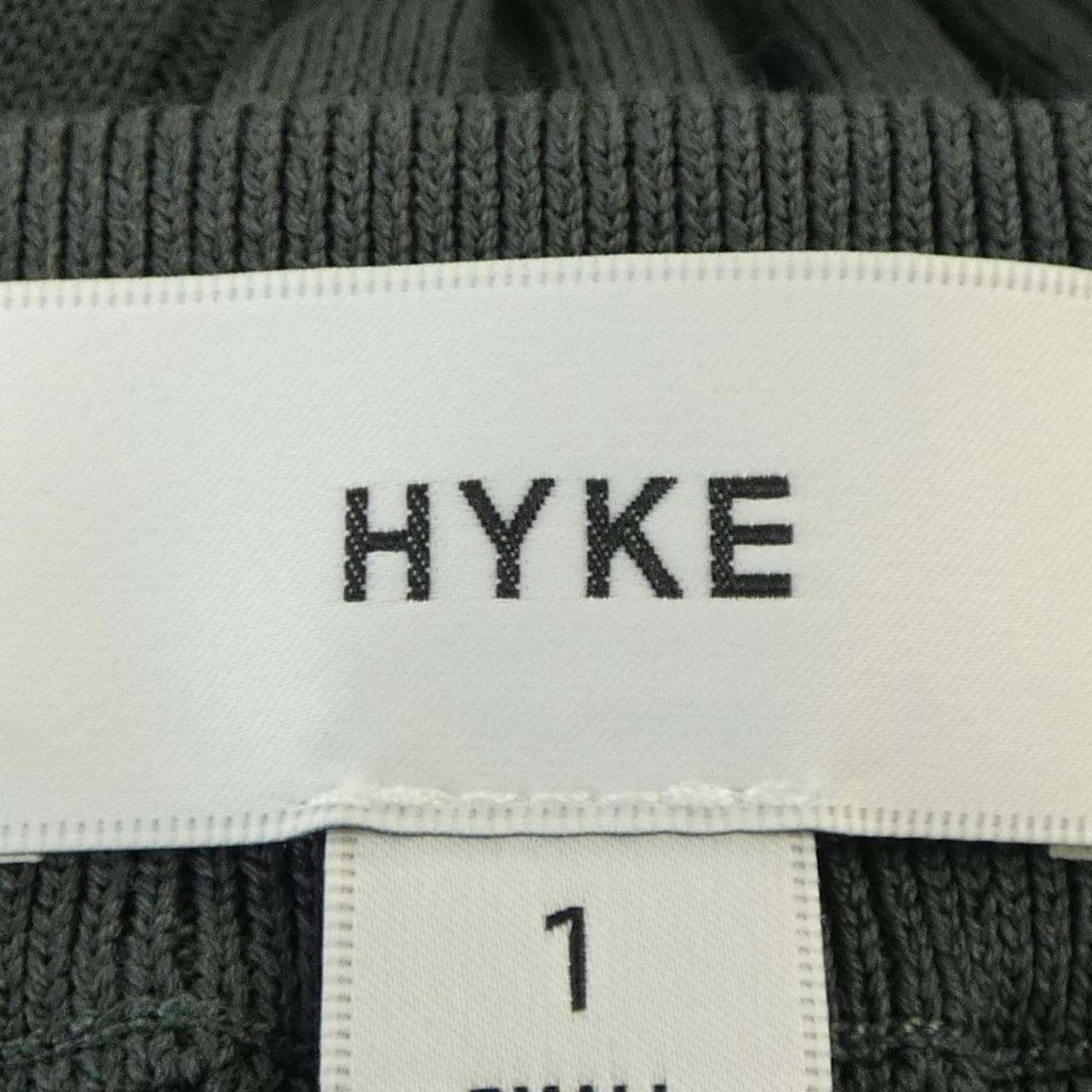 ハイク HYKE トップス