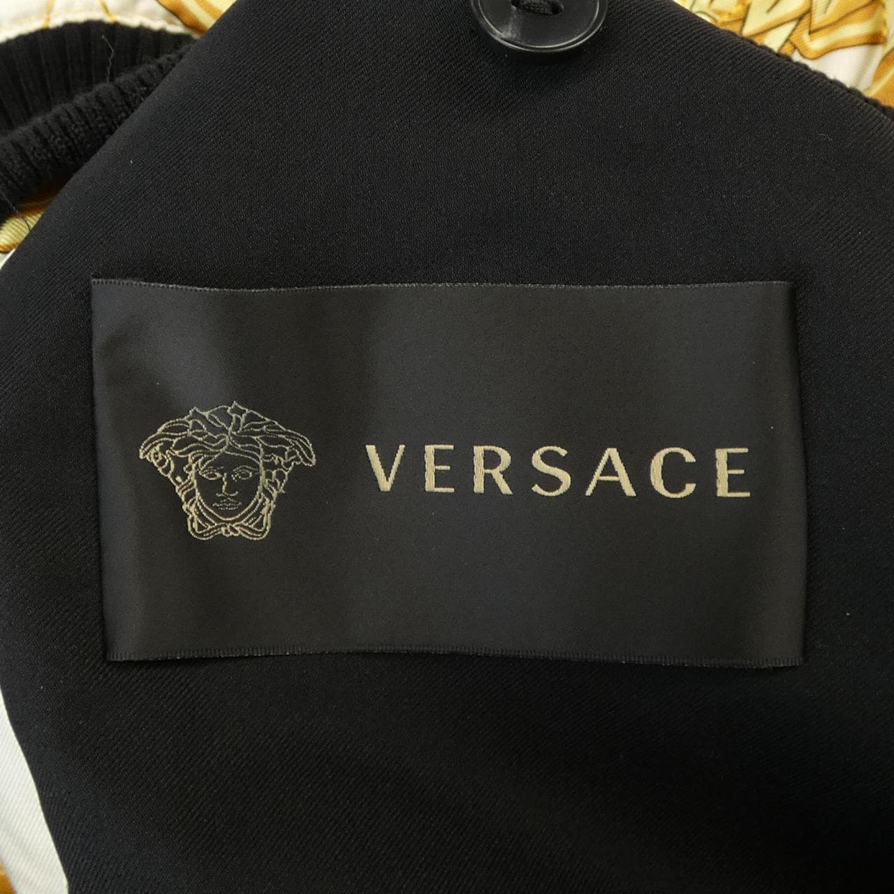 ヴェルサーチェ VERSACE A67108 ジャケット