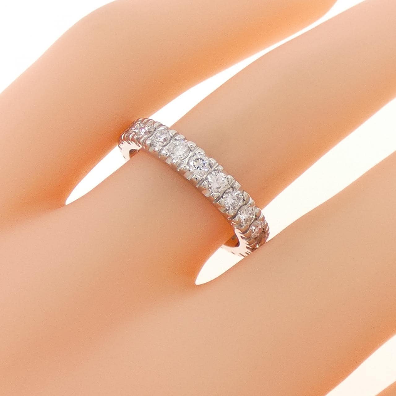 PT900 ハーフエタニティ ダイヤモンド リング 1.00CT