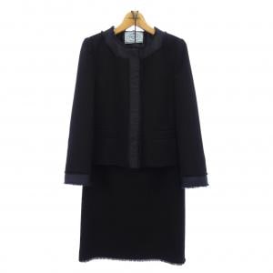 プラダ PRADA セットアップ