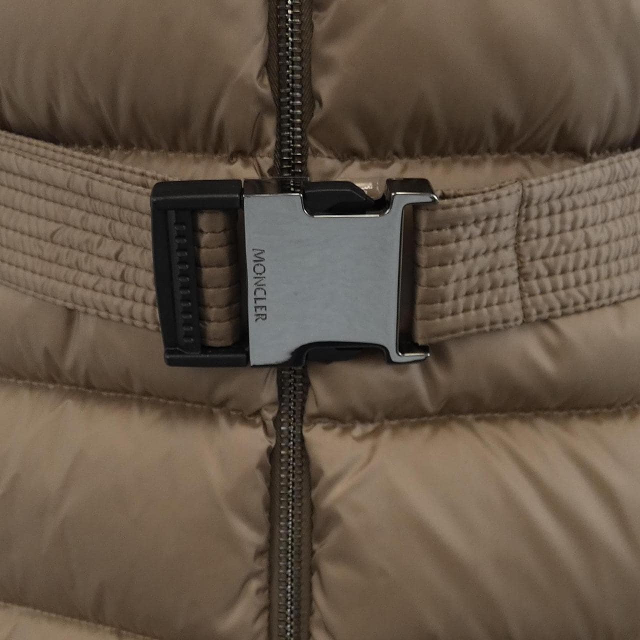 モンクレール MONCLER CUPIDONE ダウンジャケット