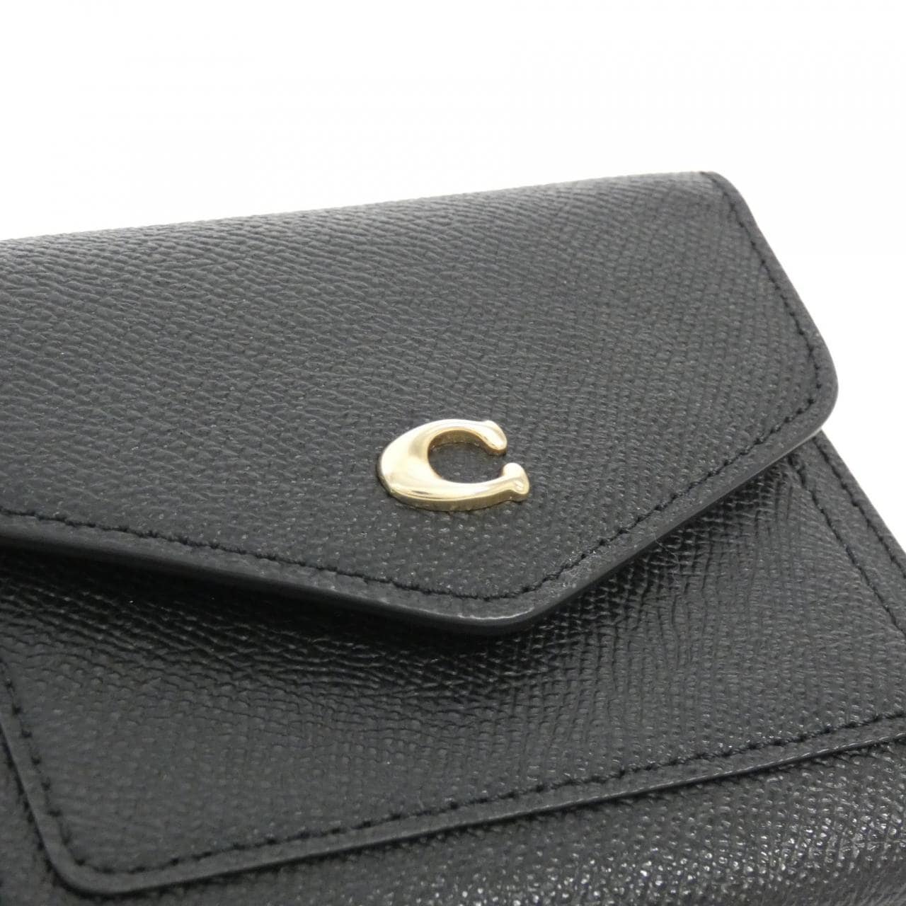 [BRAND NEW] Coach C2328 Wallet