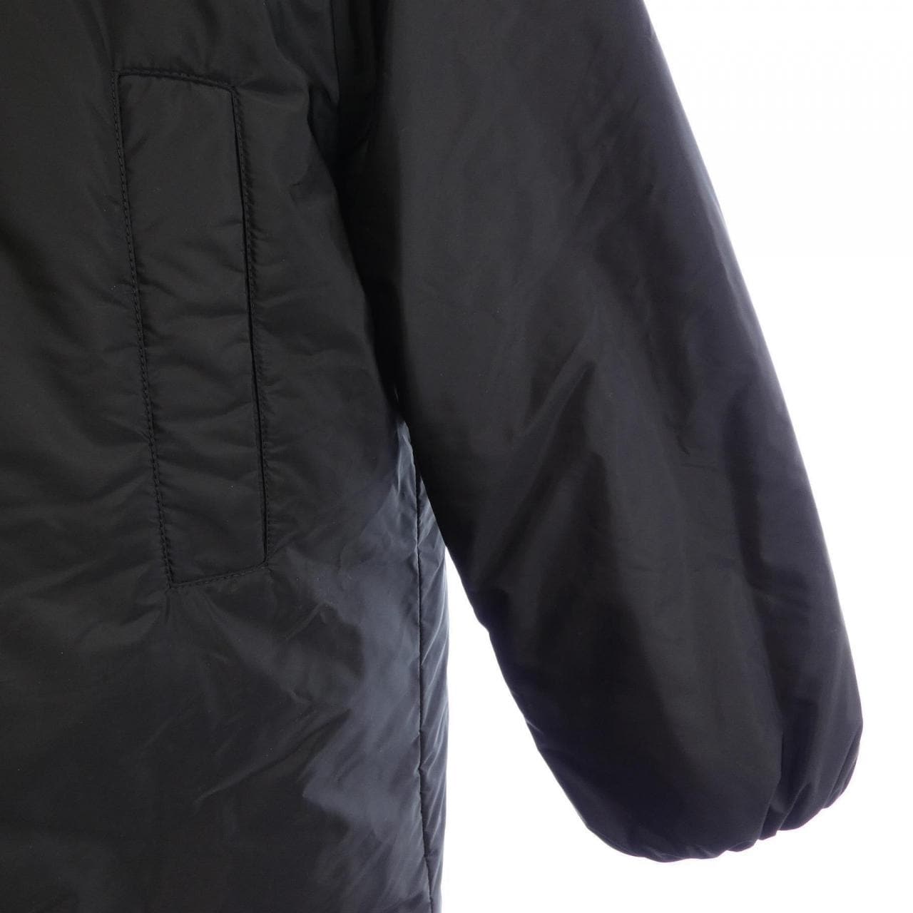 モンクレール MONCLER VOUE ダウンジャケット