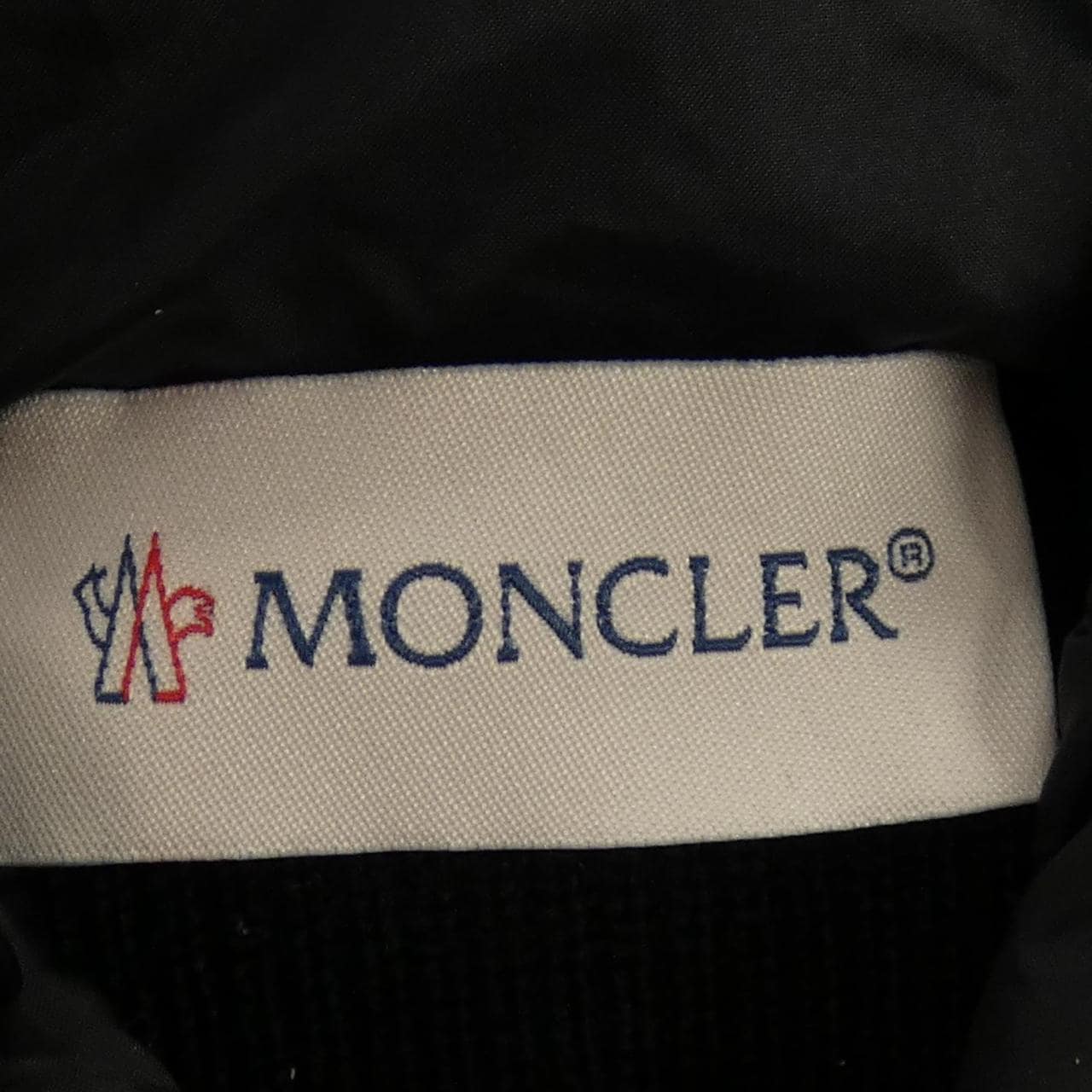 MONCLER蒙克勒羽绒服