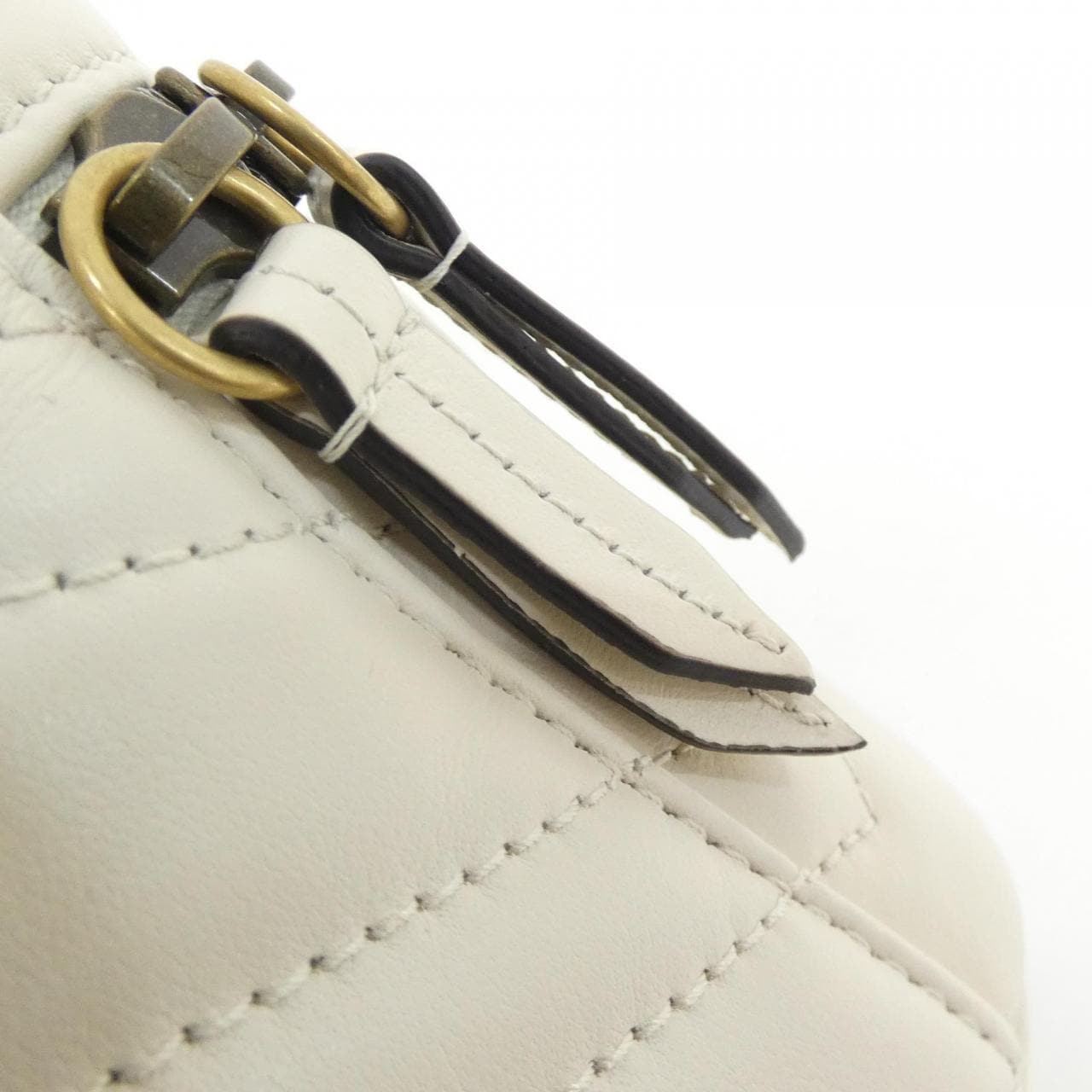 グッチ GG MARMONT 624615 DTDHT バッグ