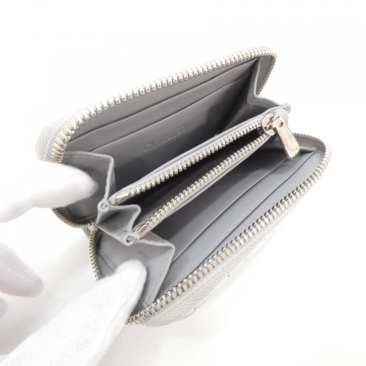 クリスチャンディオール レディ ディオール ヴォワヤジュール S0985PNHN コインケース