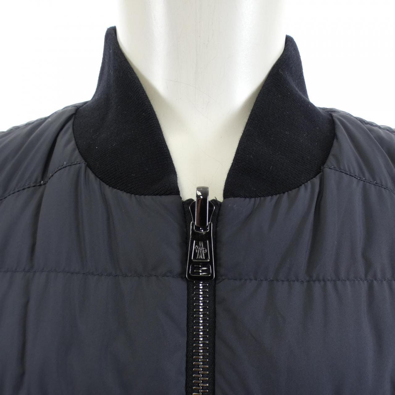 MONCLER蒙克勒·德蒙特羽绒服