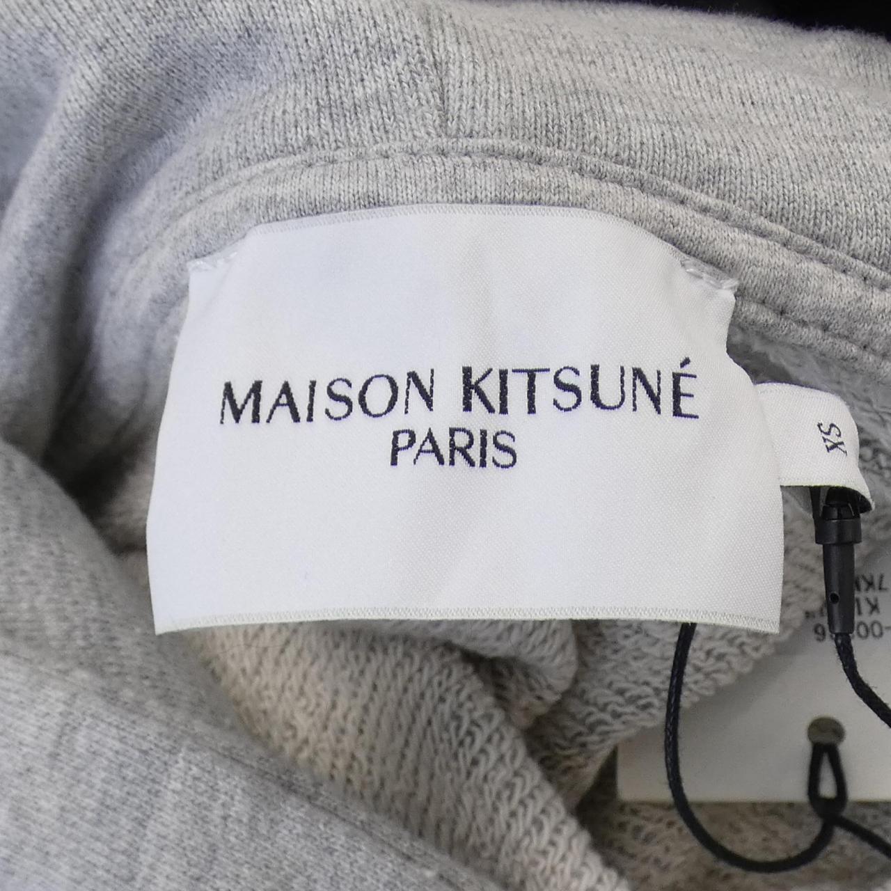 メゾンキツネ MAISON KITSUNE パーカー
