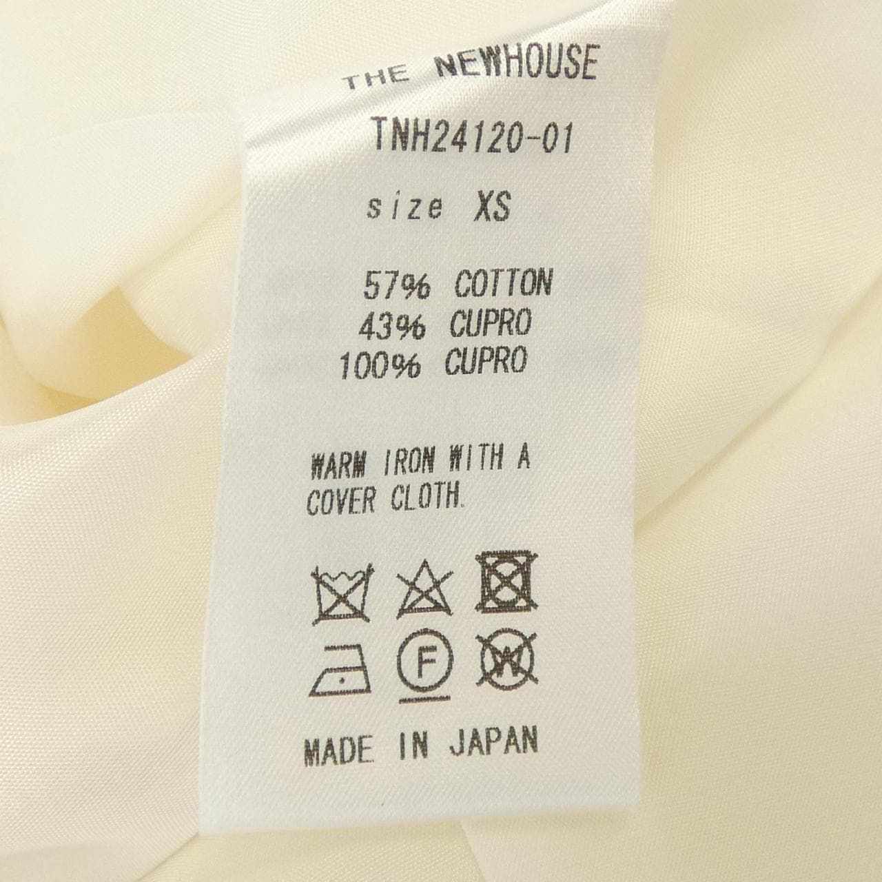 ザニューハウス THE NEWHOUSE ジャケット