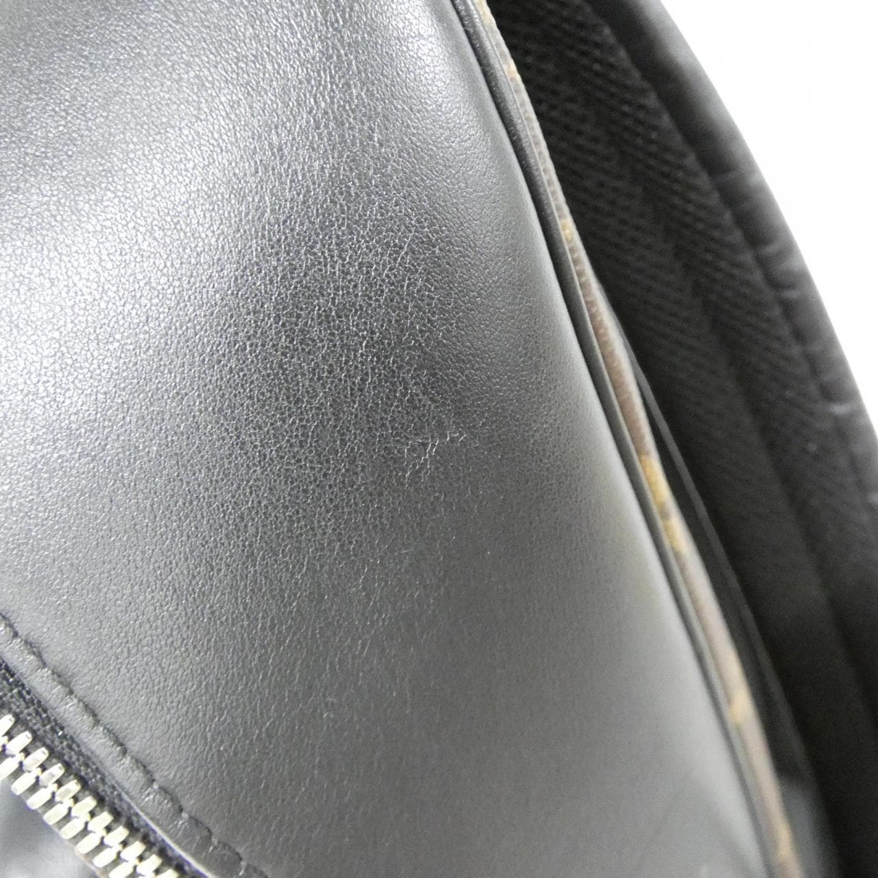 ルイヴィトン モノグラム マカサー ジョッシュ M45349 リュックサック