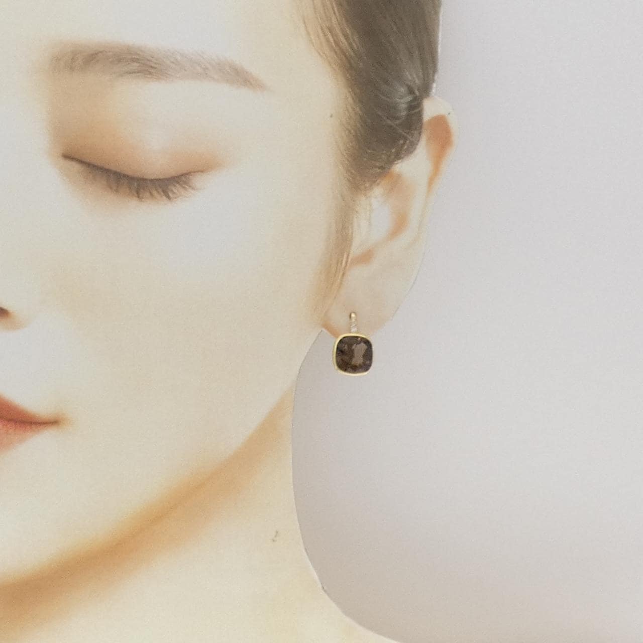 K18YG スモーキークオーツ イヤリング 6.00CT