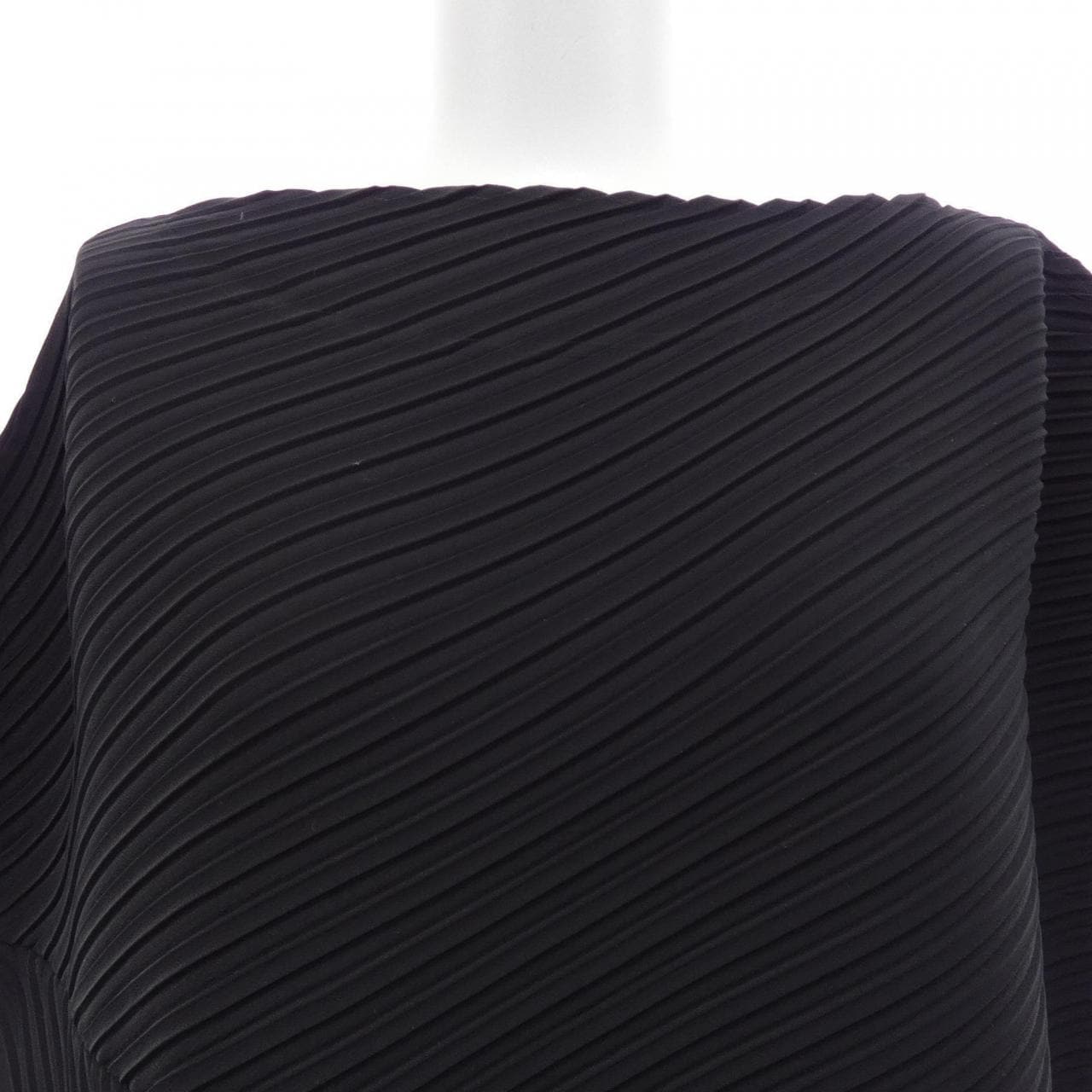 イッセイミヤケ ISSEY MIYAKE IM31FH649 ワンピース