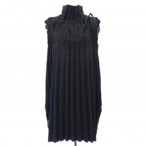 プリーツプリーズ PLEATS PLEASE IM72FH666 ワンピース