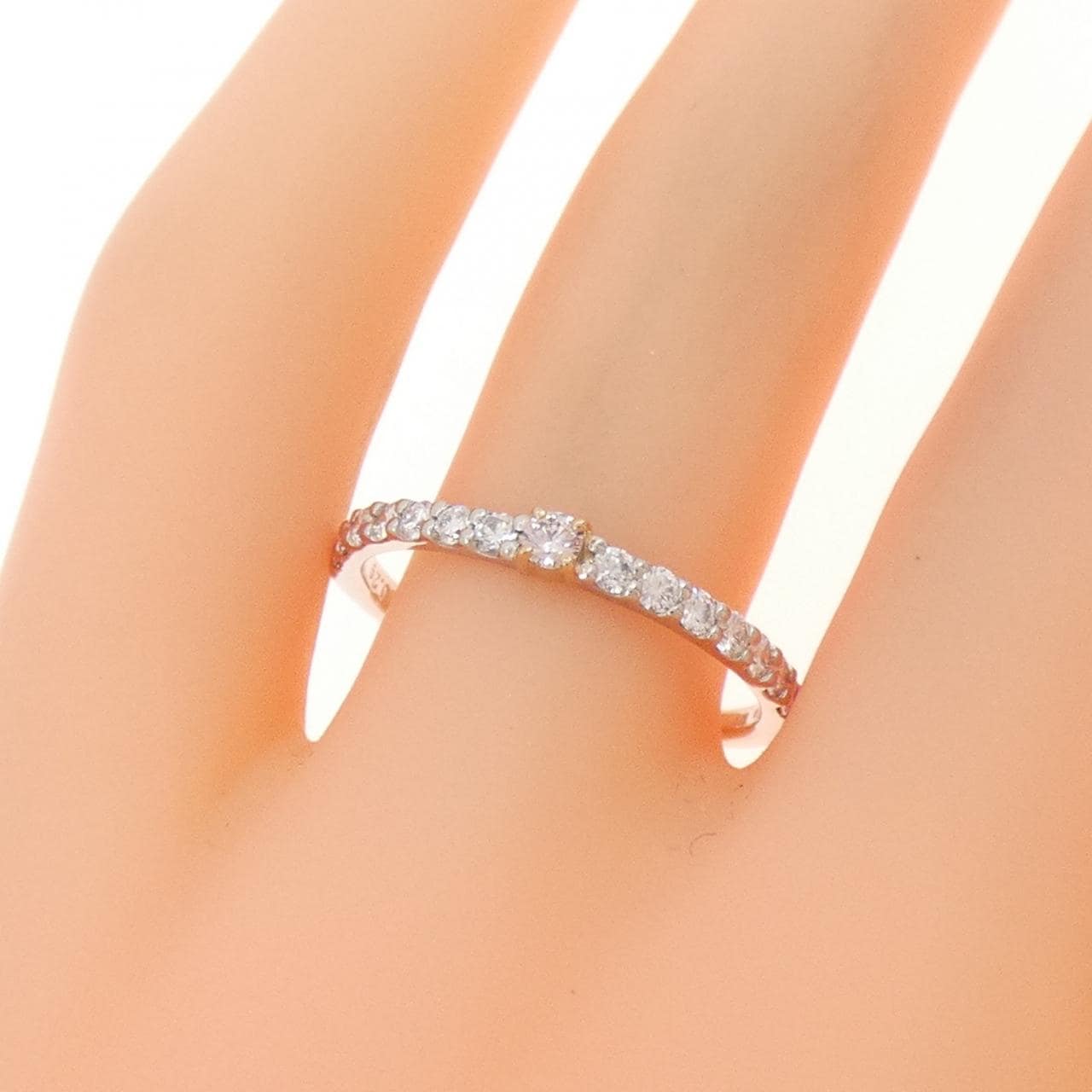 K18PG/PT900粉色钻石指 0.05CT