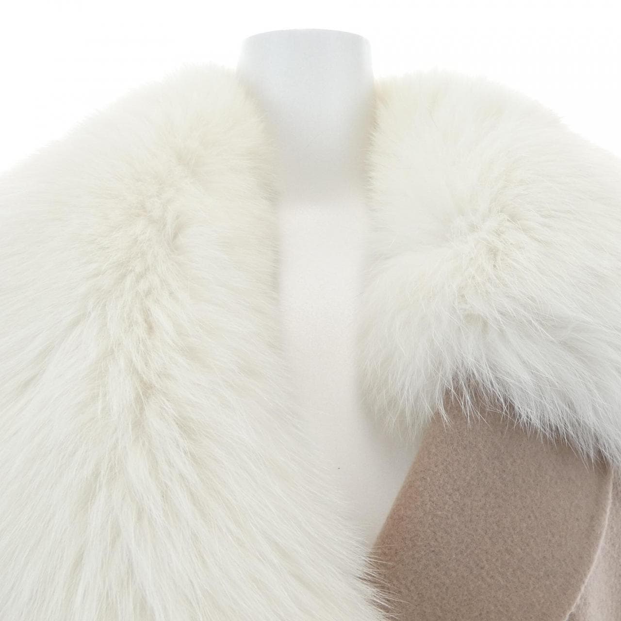 フェンディ FENDI FF8722 A5GO ロングベスト