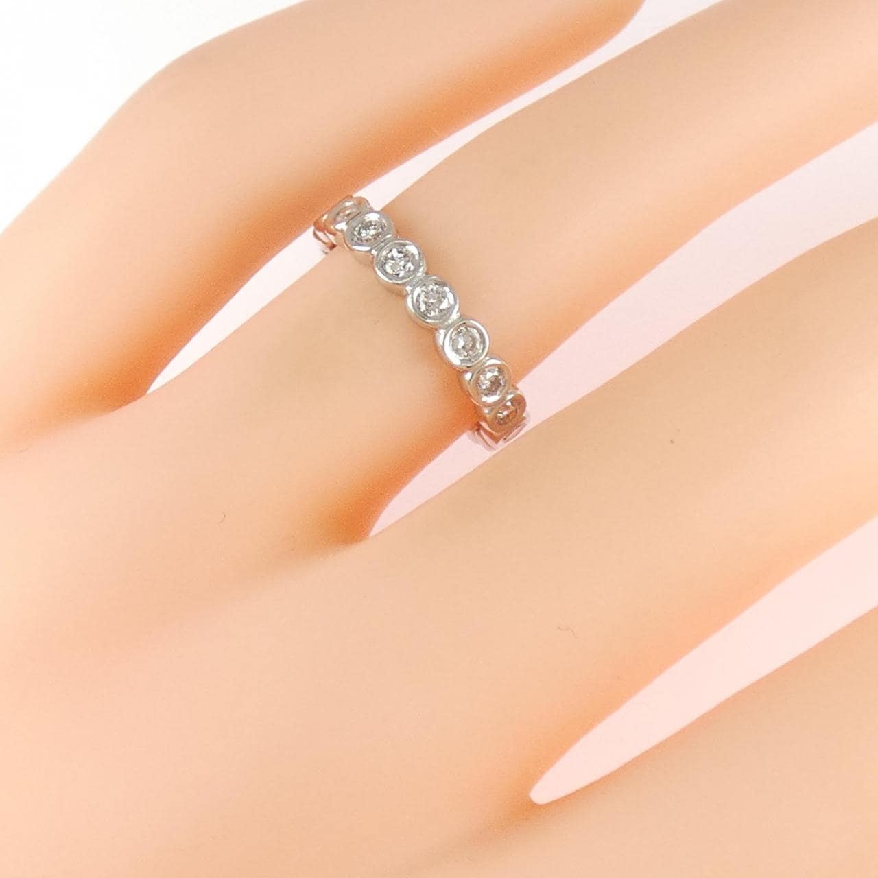 PT900 フルエタニティ ダイヤモンド リング 0.58CT